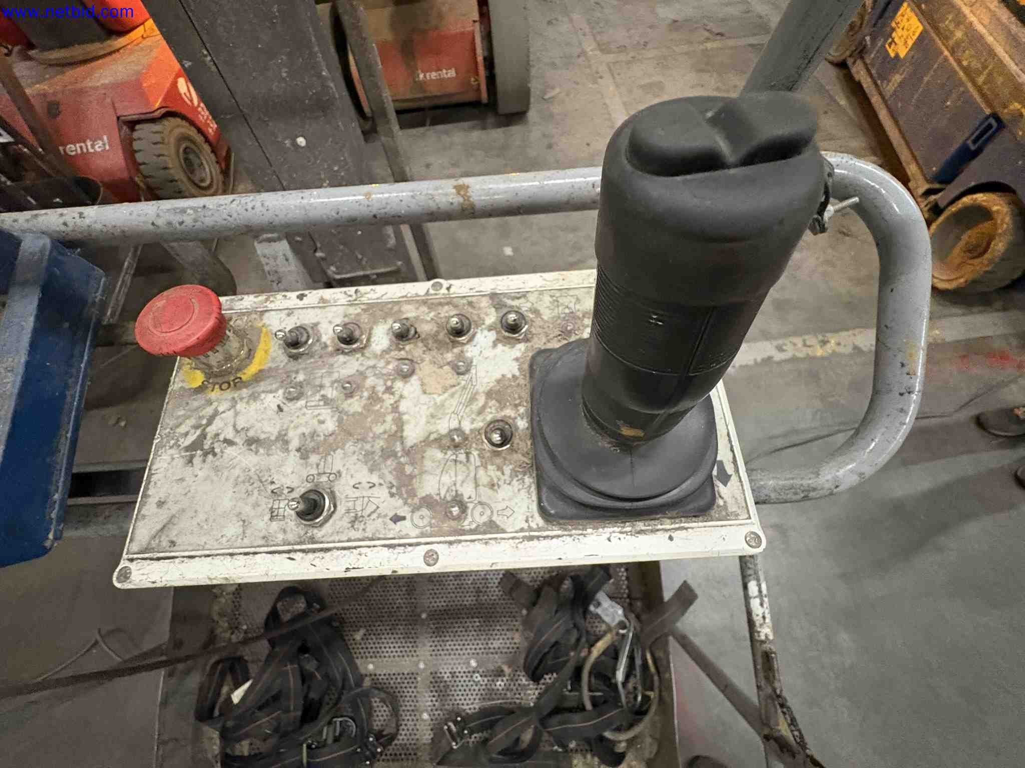Battery-powered, self-propelled vertical mast aerial work platform Manitou 120 AETJ – foto 7 – kavel bij NetBid, Roterijstraat 205-8793 Waregem