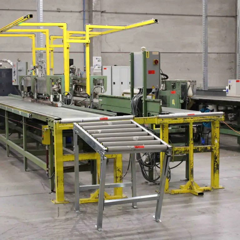 Inspection table with glue unit