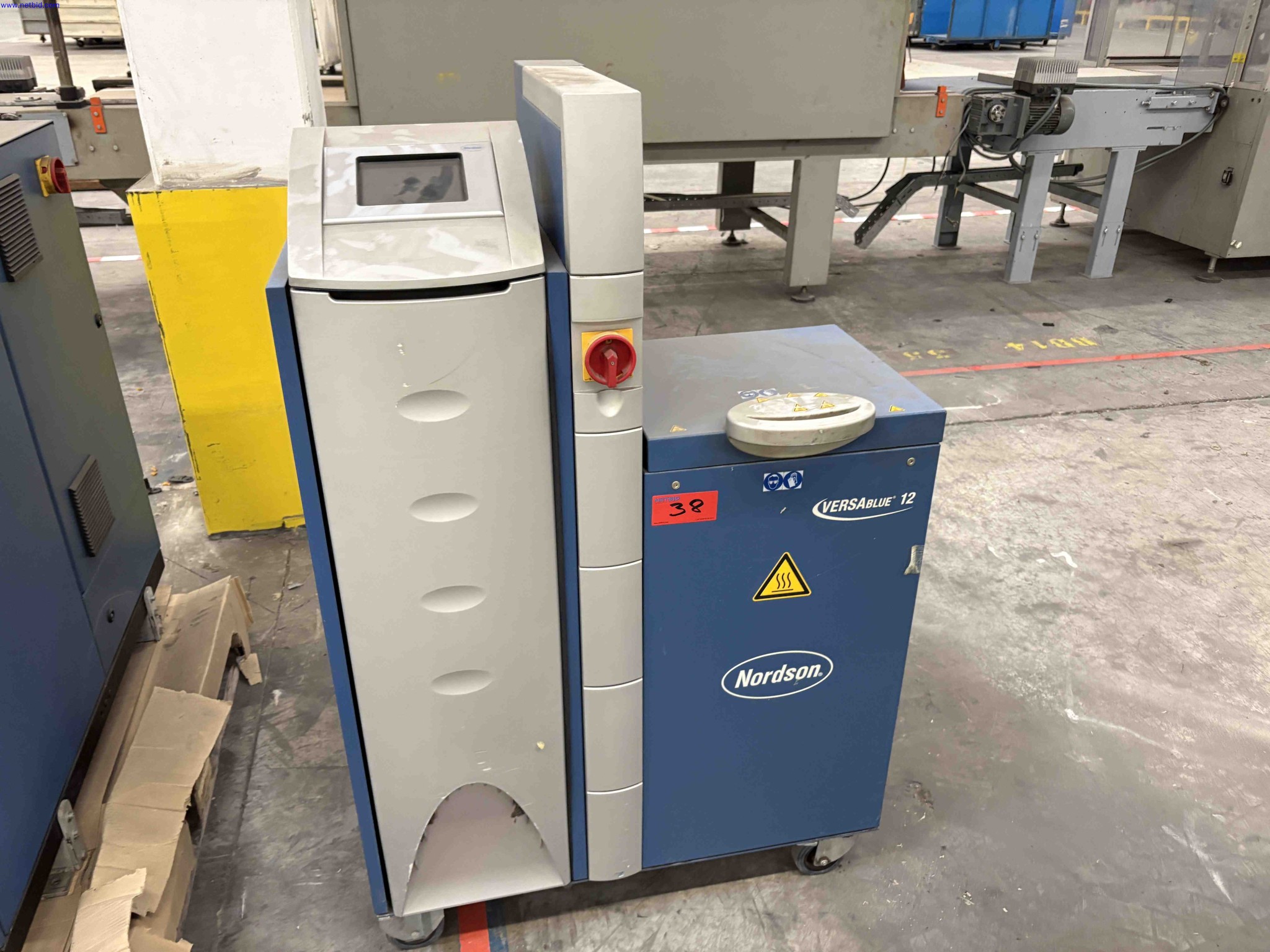 Adhesive Melter - Hot Melt Unit Nordson – foto 2 – kavel bij NetBid, Sint Baafs Vijve