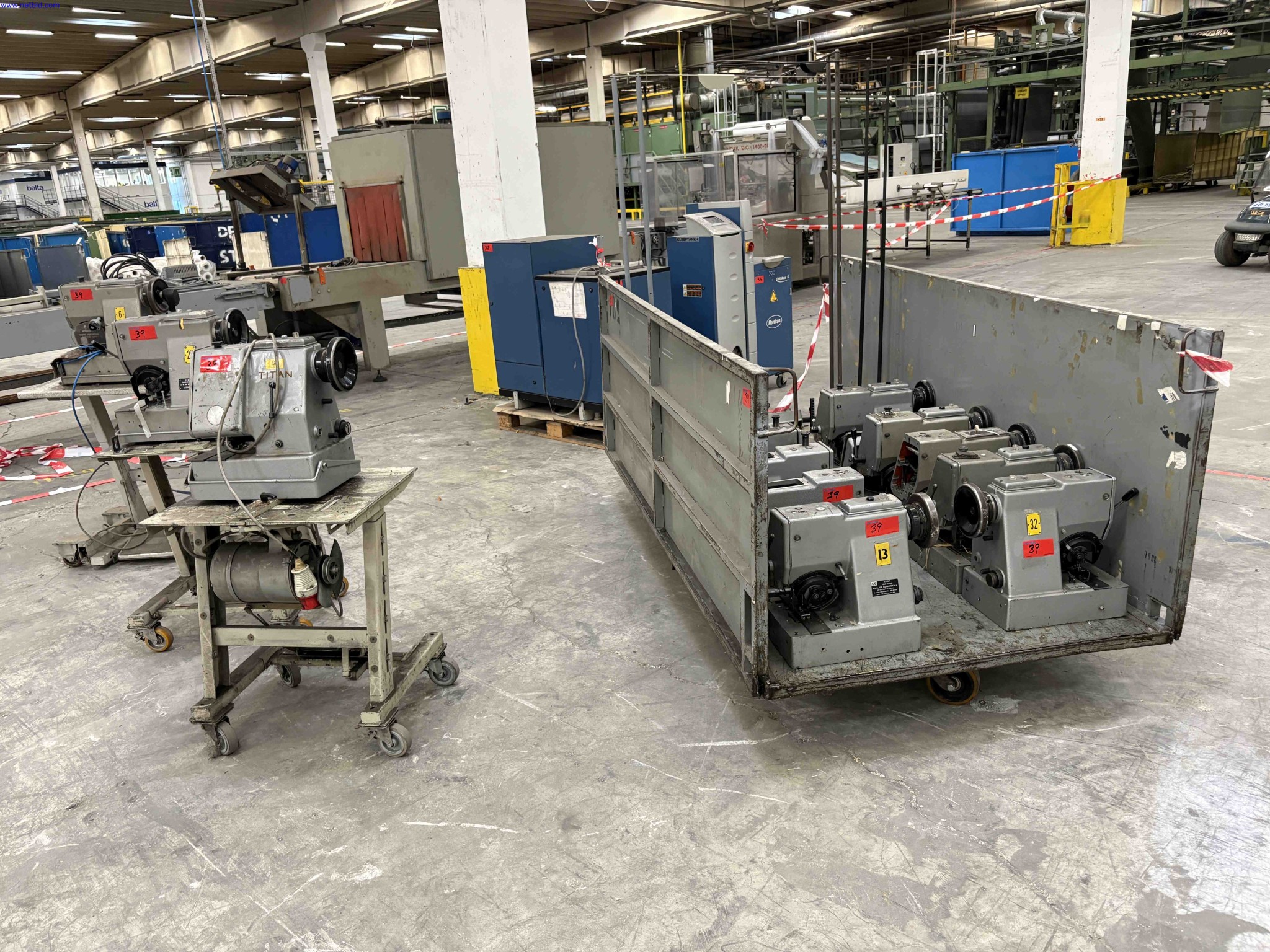 Uzavření závodu společnosti Balta Industries (Belgie) – výrobní závody výrobce koberců-1
