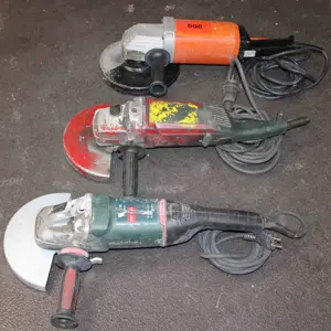 Lot of 3 angle grinders