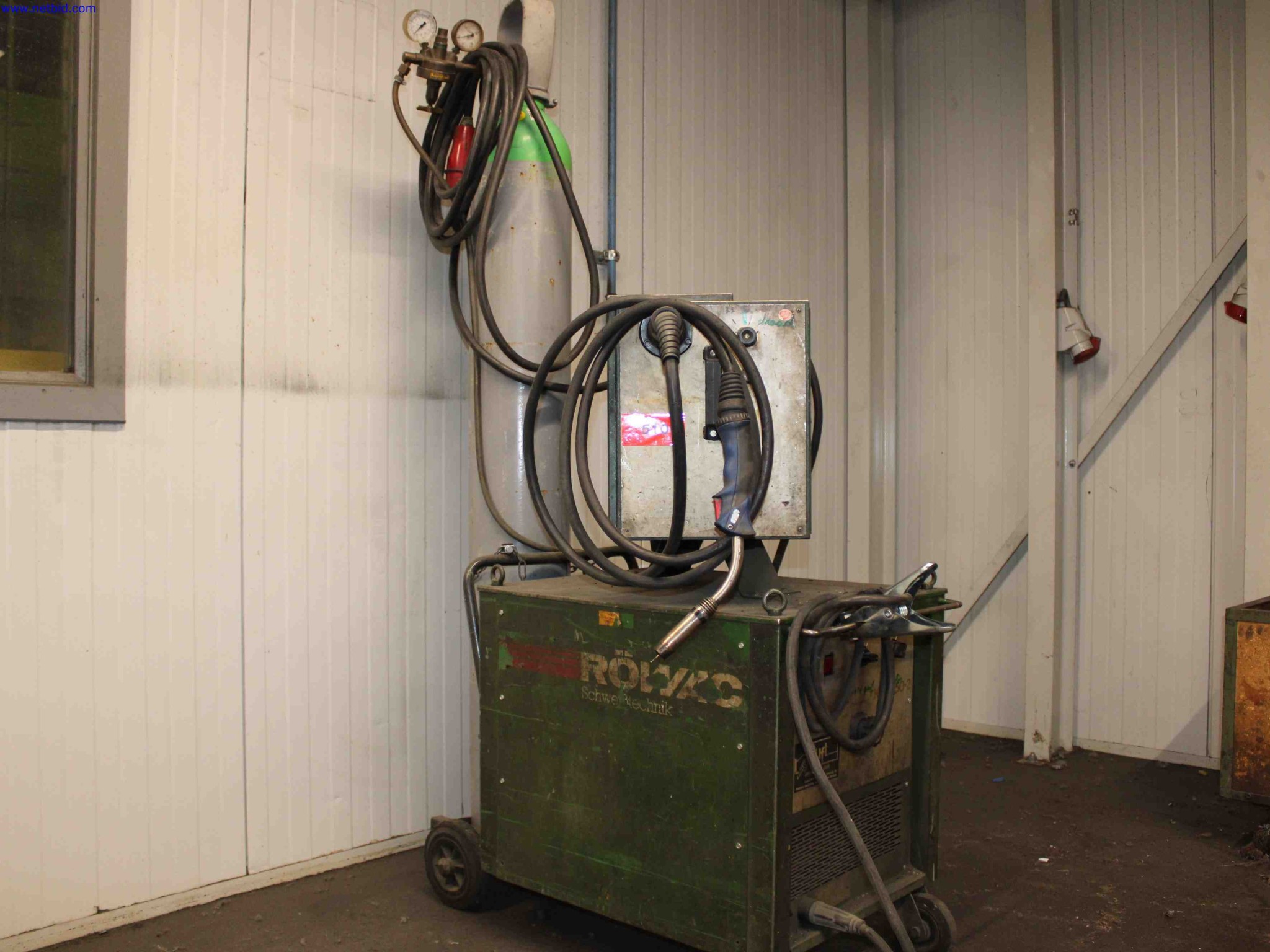 Plant closure at Balta Industries (Belgium) - production facilities of a carpet manufacturer-1