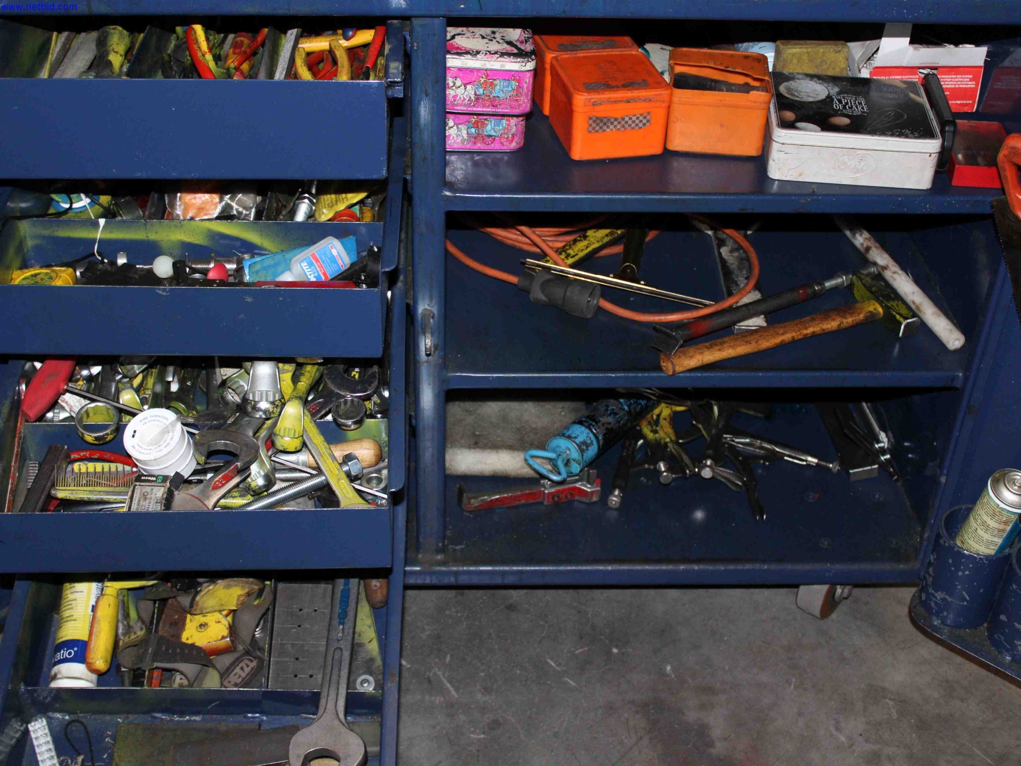 Plant closure at Balta Industries (Belgium) - production facilities of a carpet manufacturer-2