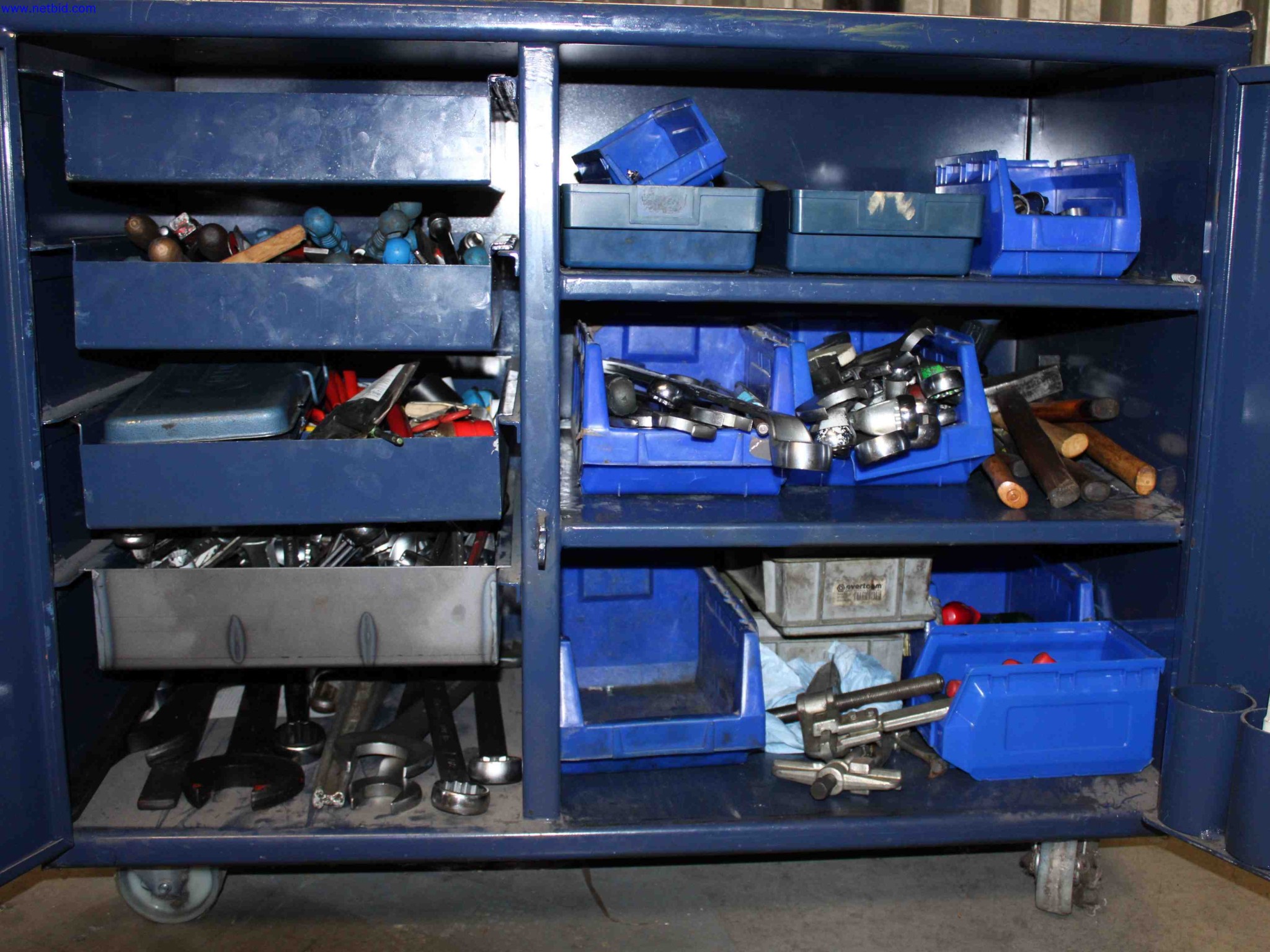 Plant closure at Balta Industries (Belgium) - production facilities of a carpet manufacturer-2