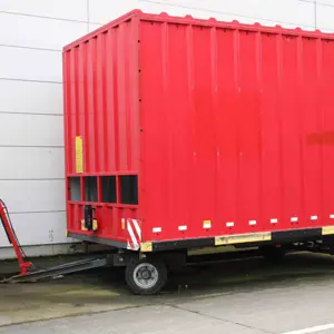 Mobile cargo container