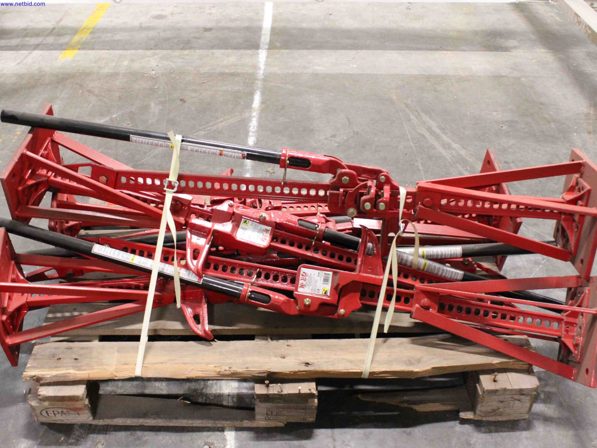 Plant closure at Balta Industries (Belgium) - production facilities of a carpet manufacturer-1