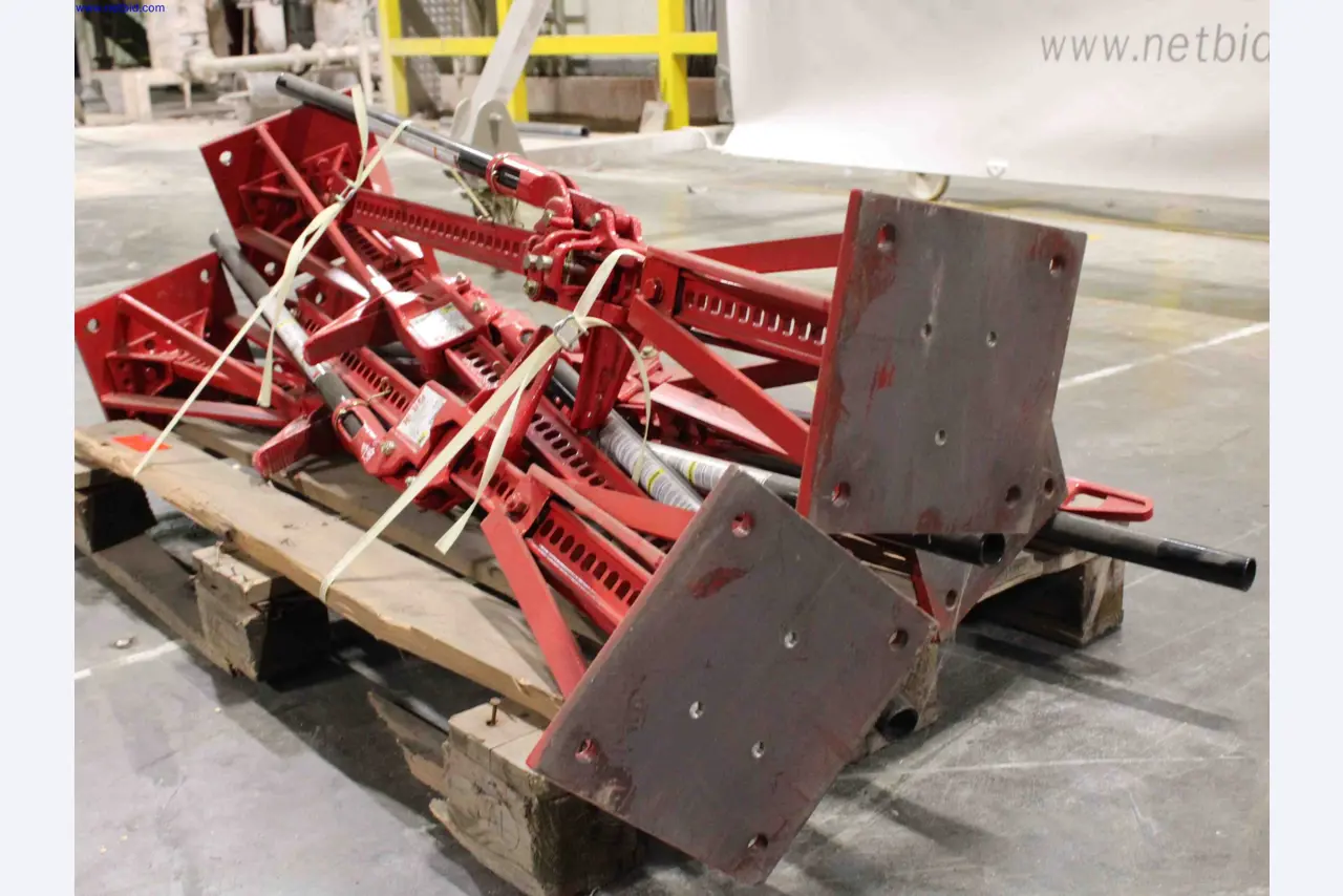 Plant closure at Balta Industries (Belgium) - production facilities of a carpet manufacturer-3