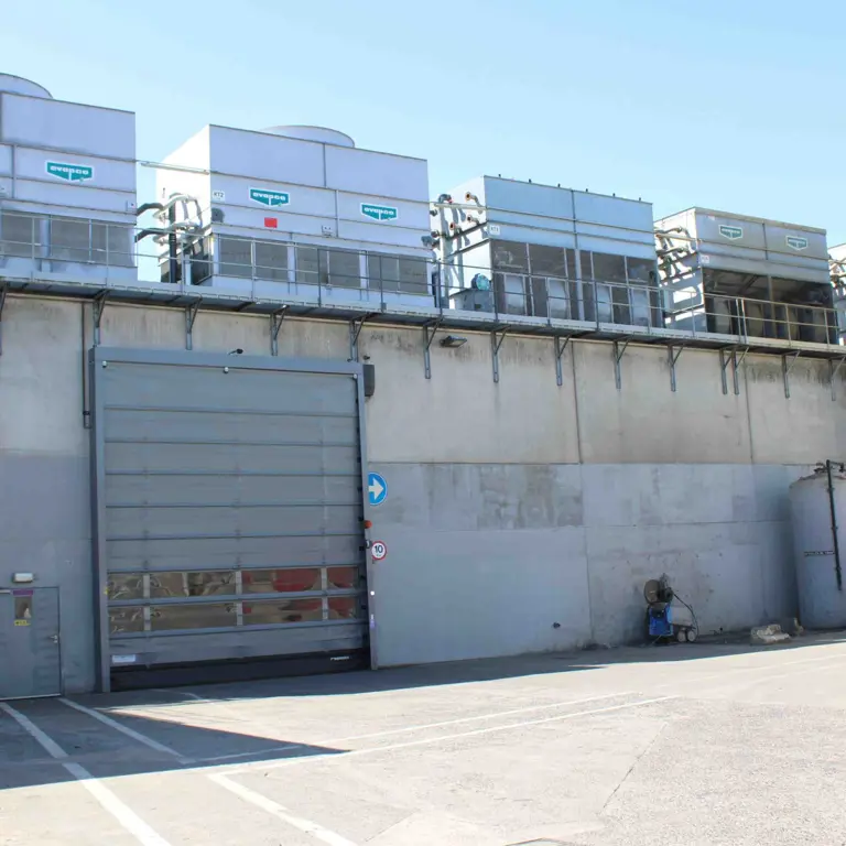 5 Cooling towers EVAPCO