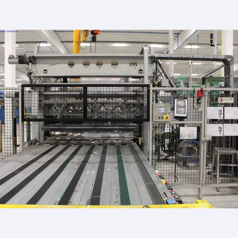 Plant closure at Balta Industries (Belgium) - production facilities of a carpet manufacturer-1