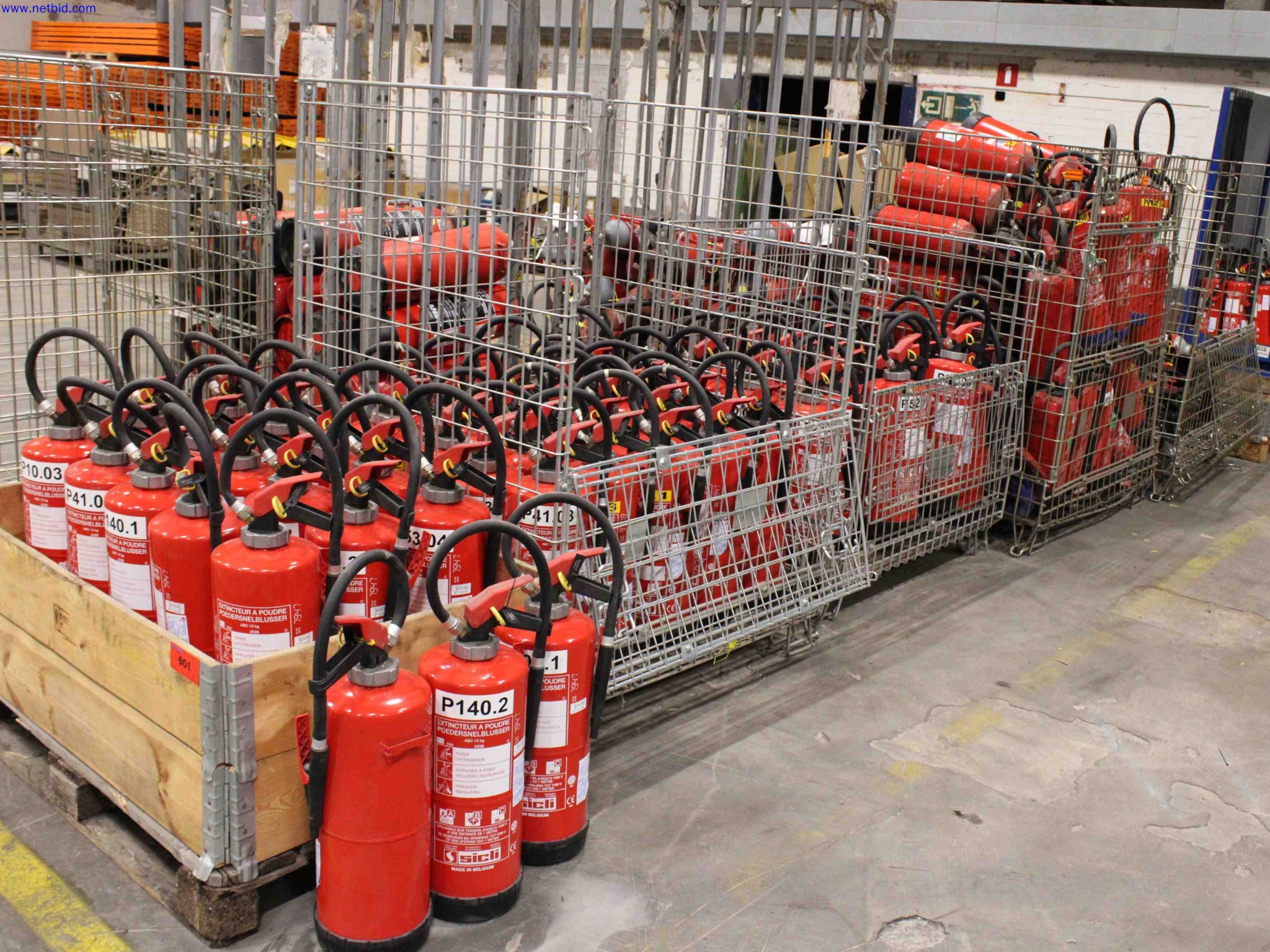 Uzavření závodu Balta Industries (Belgie) - výrobní zařízení výrobce koberců-1
