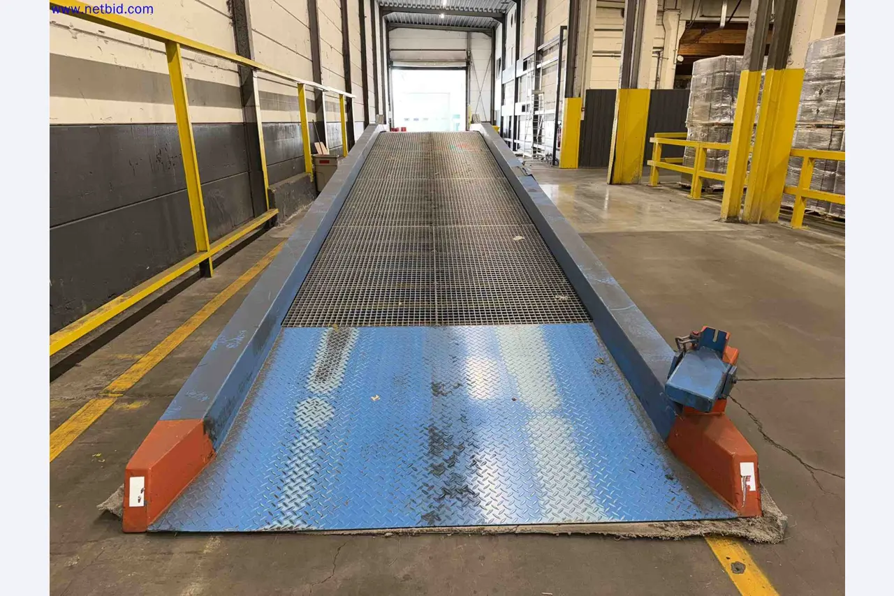 Plant closure at Balta Industries (Belgium) - production facilities of a carpet manufacturer-4