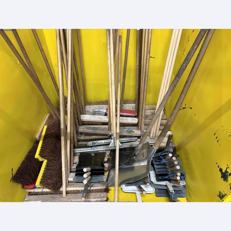 Plant closure at Balta Industries (Belgium) - production facilities of a carpet manufacturer-2