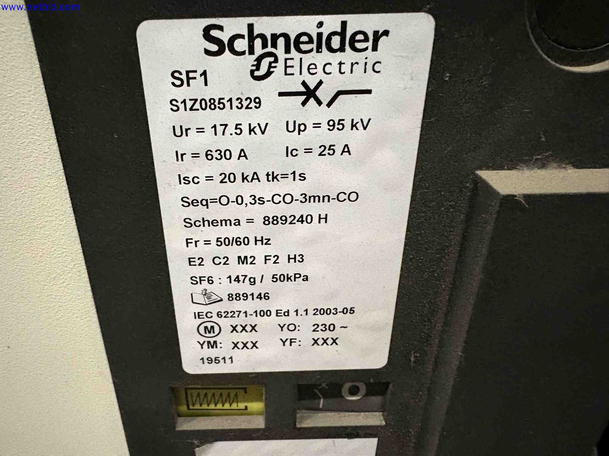 2 Medium-voltage vacuum circuit breaker MERLIN GERIN SFset / SF1 – foto 5 – kavel bij NetBid, Sint Baafs Vijve
