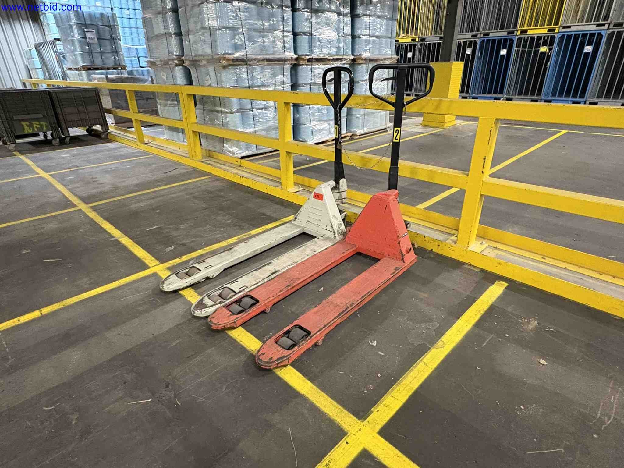 Uzavření závodu společnosti Balta Industries (Belgie) – výrobní závody výrobce koberců-1
