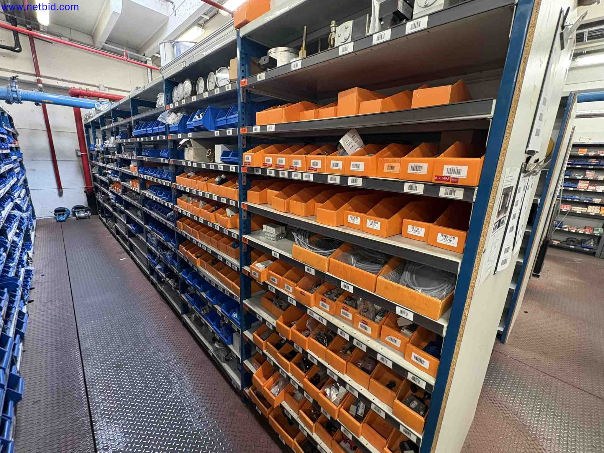 Warehouse with Spare parts SIEMENS – foto 10 – kavel bij NetBid, Sint Baafs Vijve