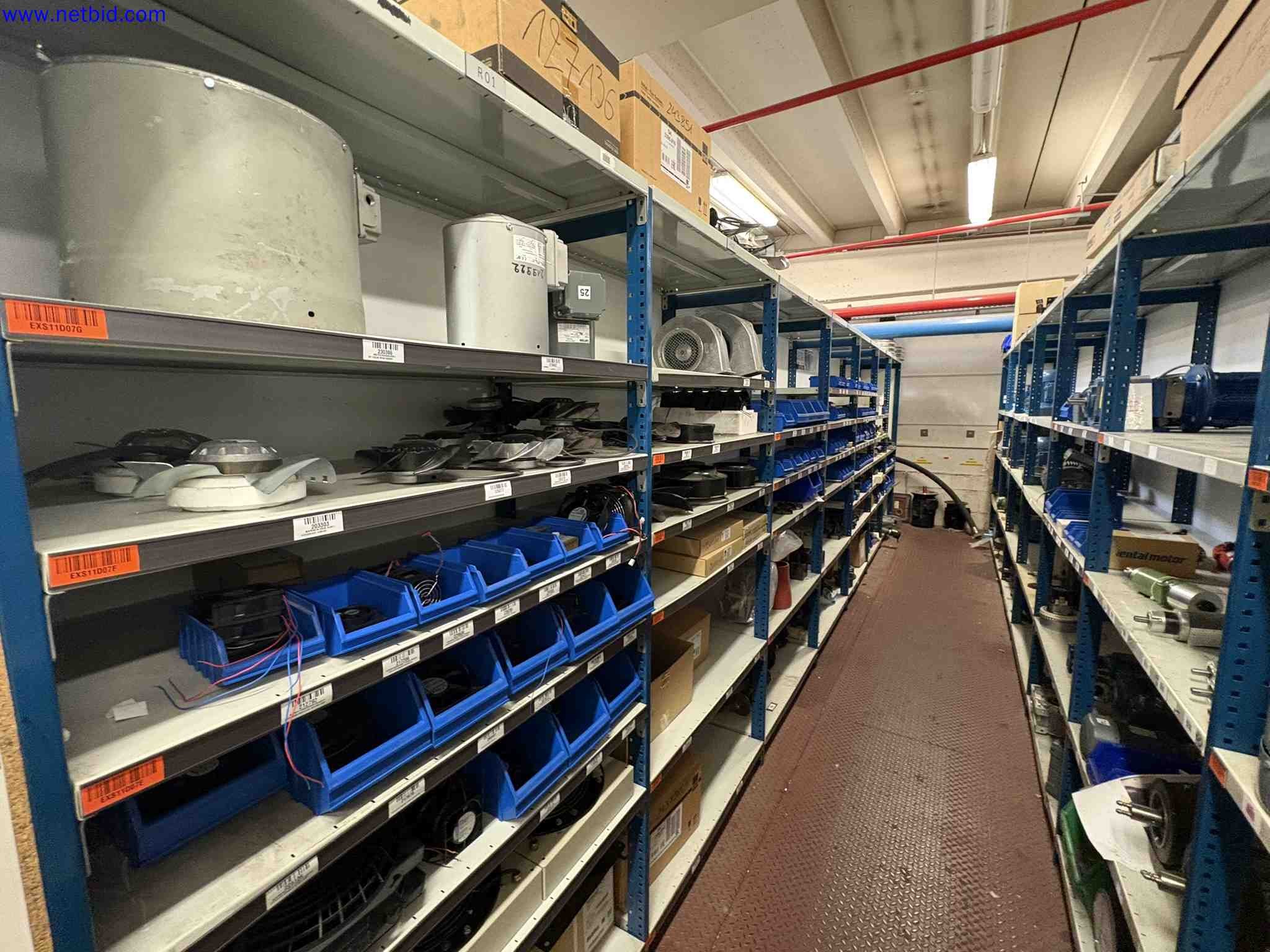 Warehouse with Spare parts SIEMENS – foto 15 – kavel bij NetBid, Sint Baafs Vijve