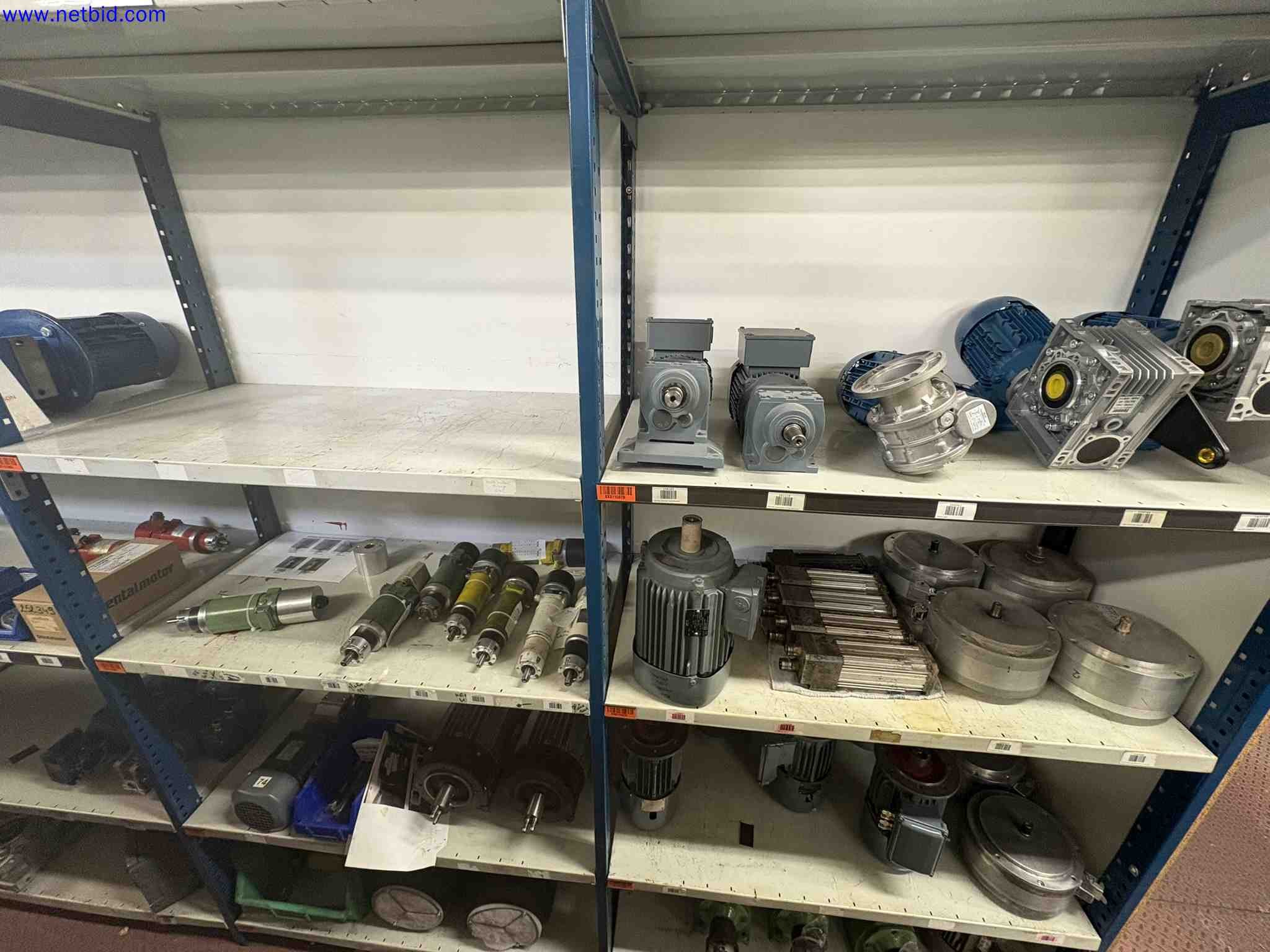 Uzavření závodu společnosti Balta Industries (Belgie) – výrobní závody výrobce koberců-37