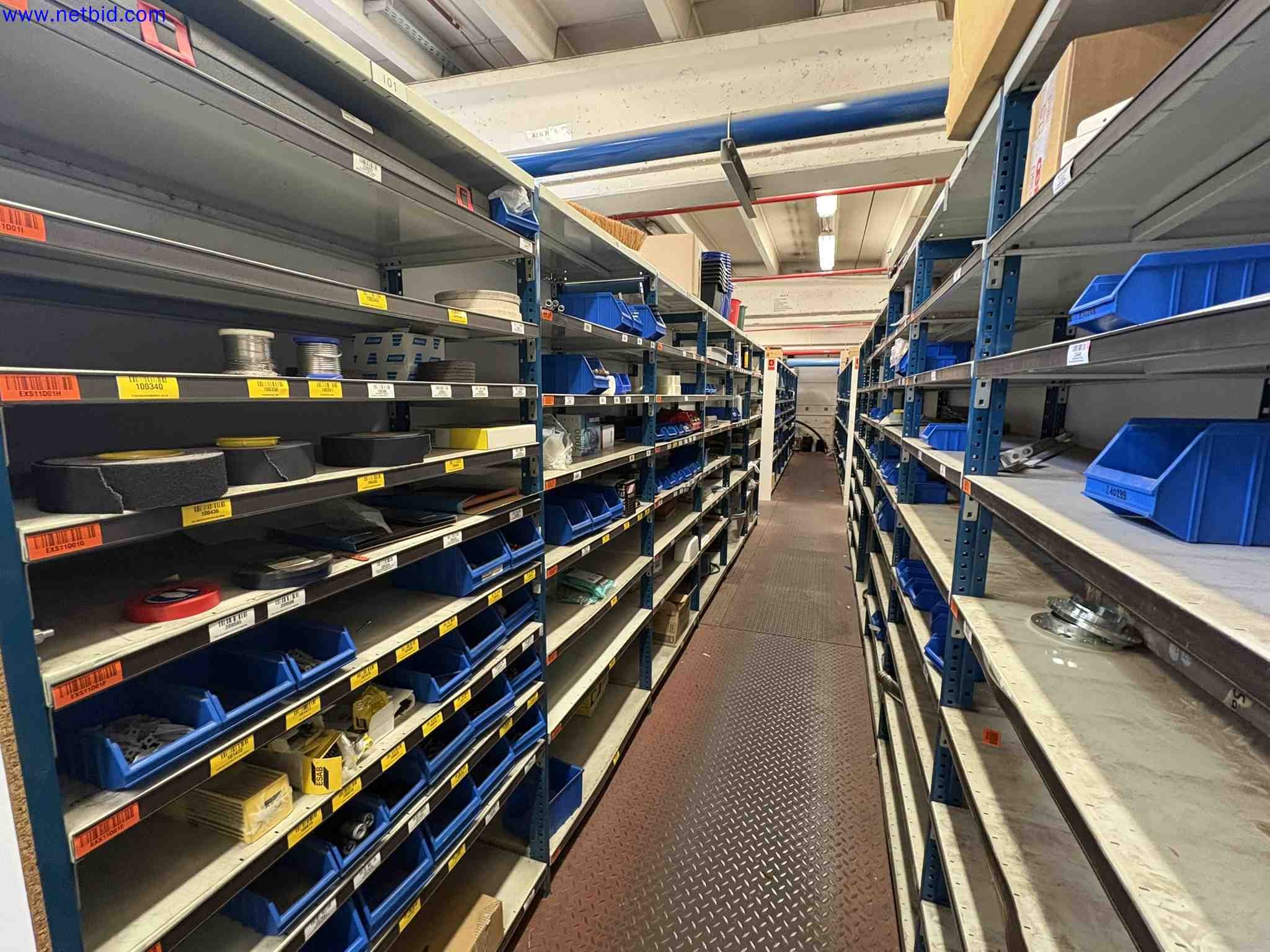 Warehouse with Spare parts SIEMENS – foto 4 – kavel bij NetBid, Sint Baafs Vijve