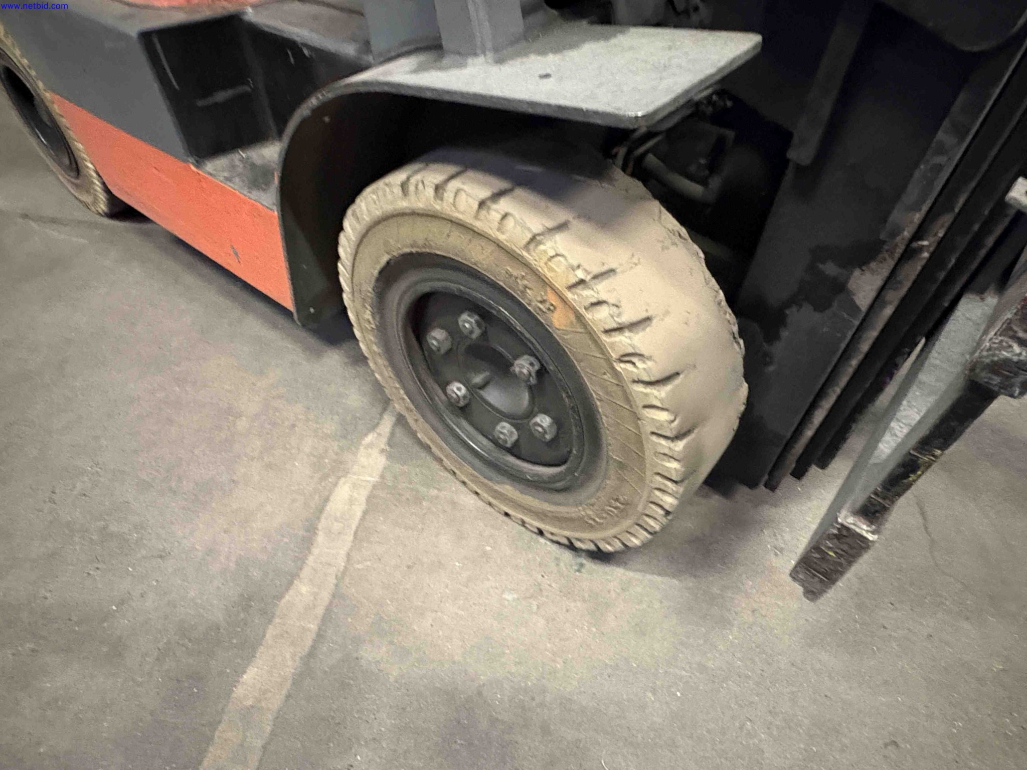 Uzavření závodu společnosti Balta Industries (Belgie) – výrobní závody výrobce koberců-10