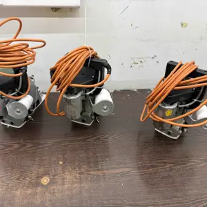 3 Prenosné elektrické šicí stroje Newlong Industrial Co. Ltd. NP-7A