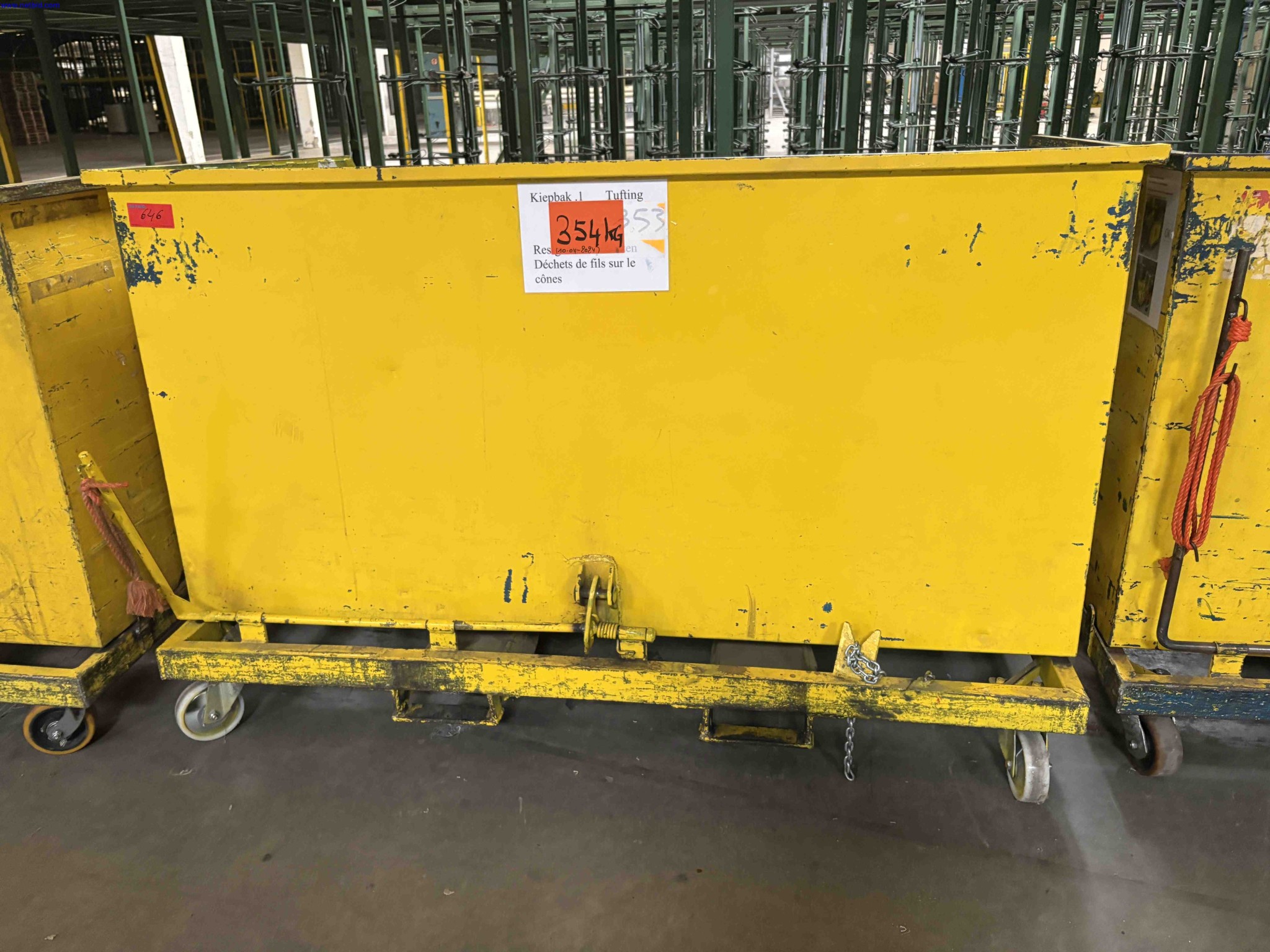 4 Mobile fork-truck tipper skips – foto 6 – kavel bij NetBid, Sint Baafs Vijve