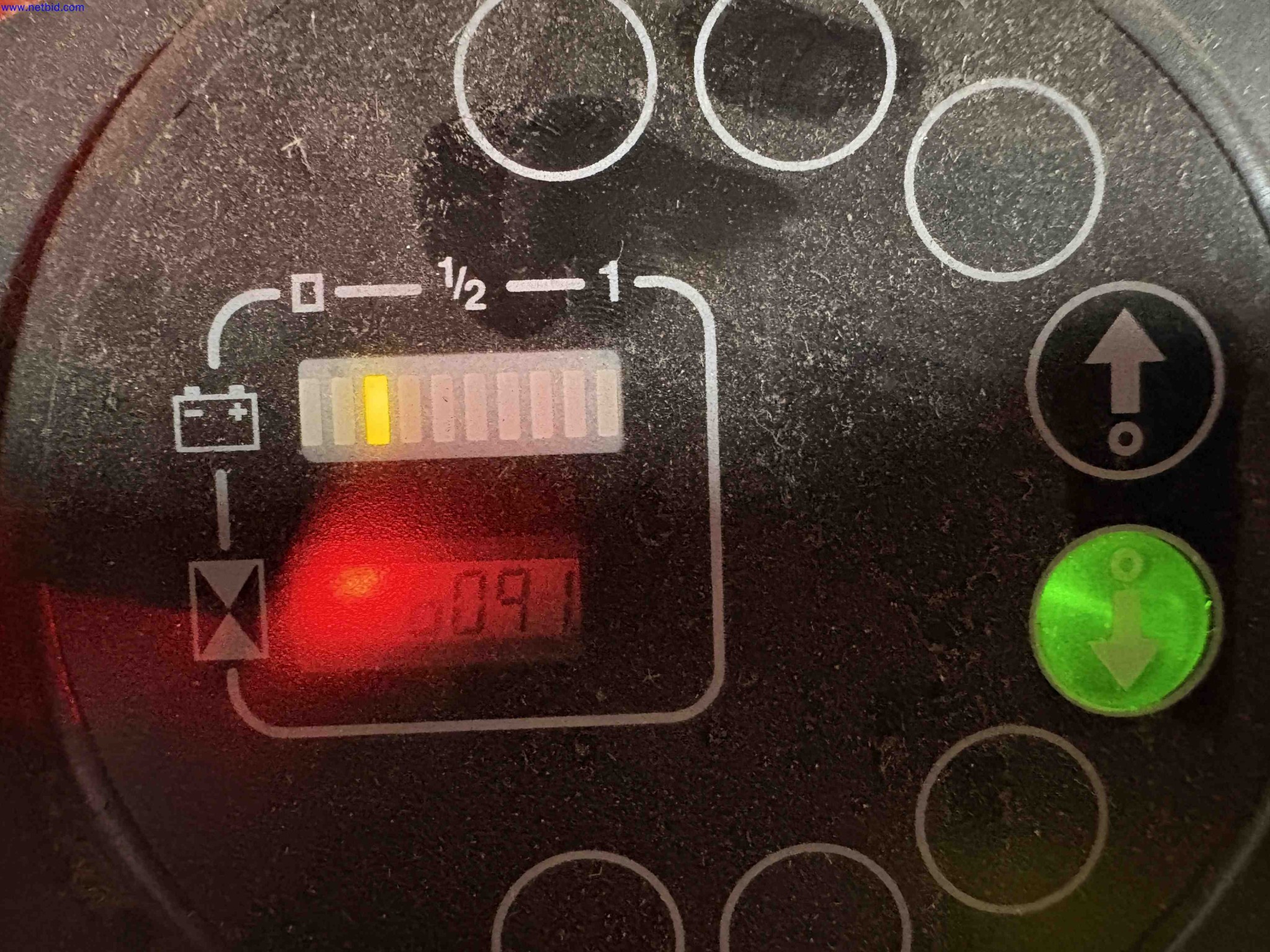 Battery-electric ride-on tow tractor Linde P60 – foto 8 – kavel bij NetBid, Sint Baafs Vijve