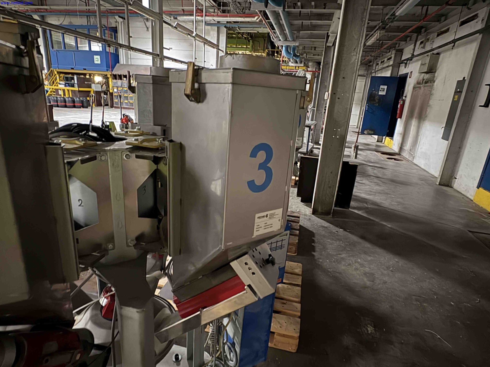 3 Gravimetric dosing and mixing systems Colortronic M20/M25 modules – foto 24 – kavel bij NetBid, Sint Baafs Vijve