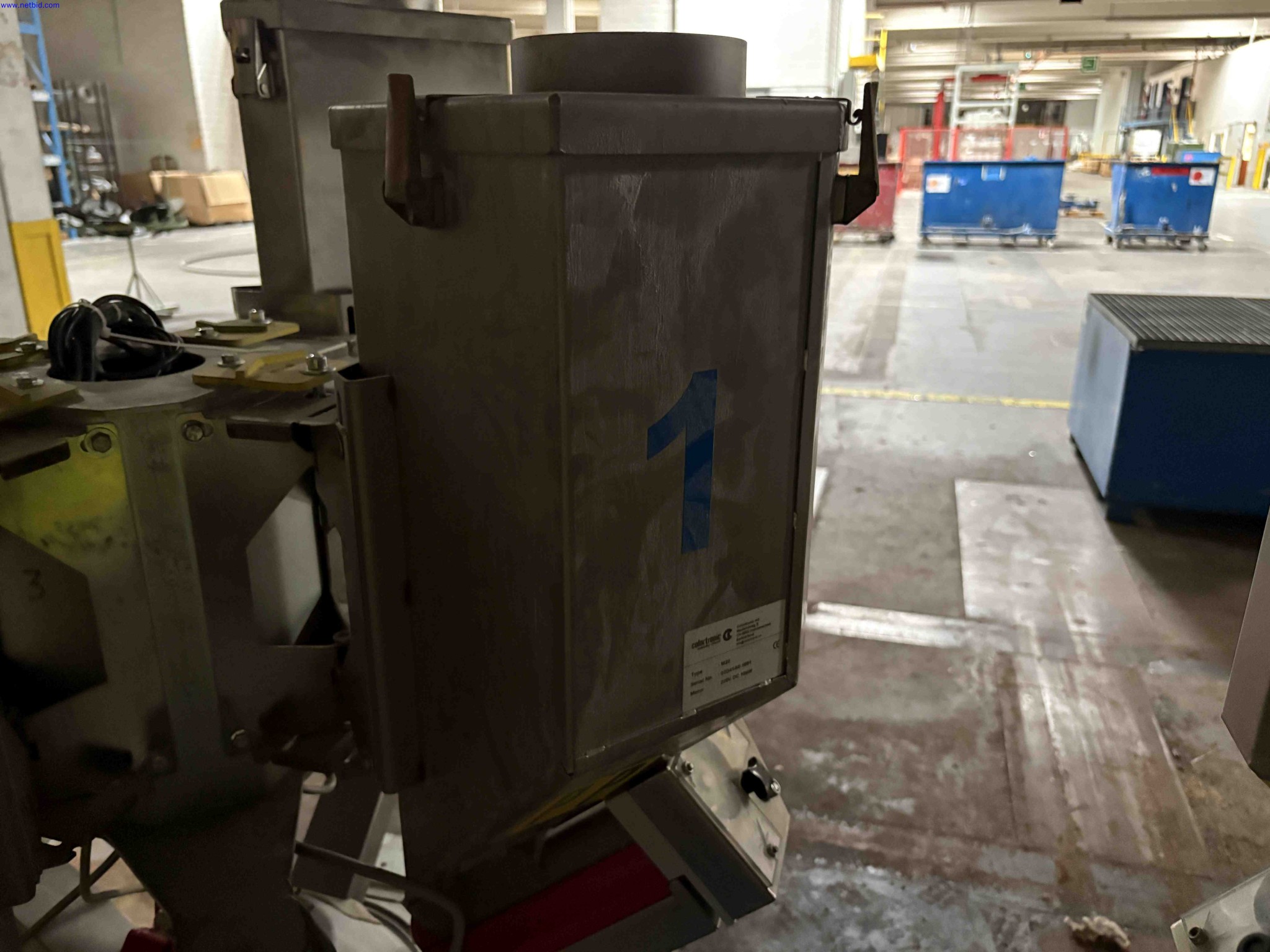 3 Gravimetric dosing and mixing systems Colortronic M20/M25 modules – foto 28 – kavel bij NetBid, Sint Baafs Vijve