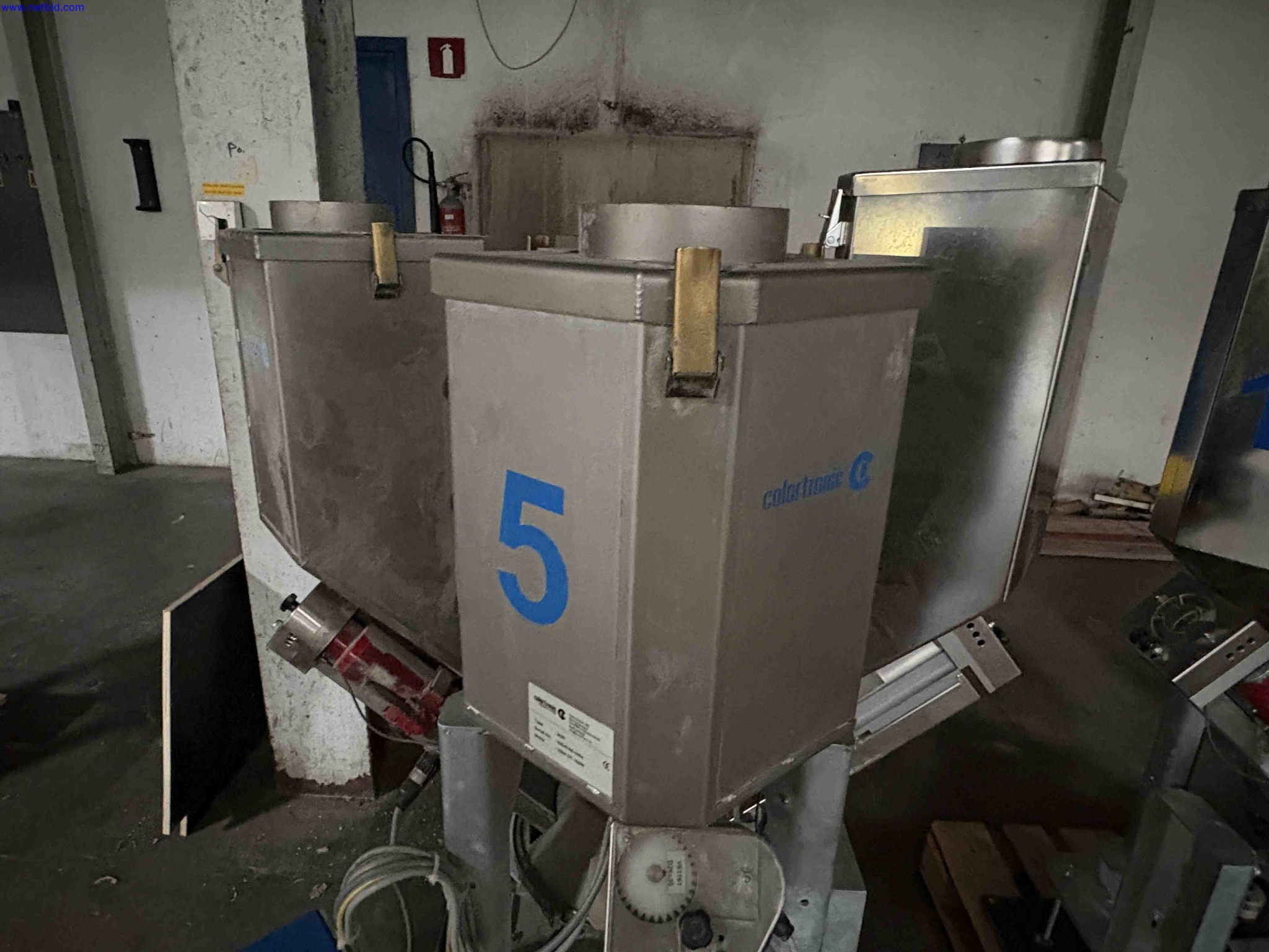 3 Gravimetric dosing and mixing systems Colortronic M20/M25 modules – foto 4 – kavel bij NetBid, Sint Baafs Vijve