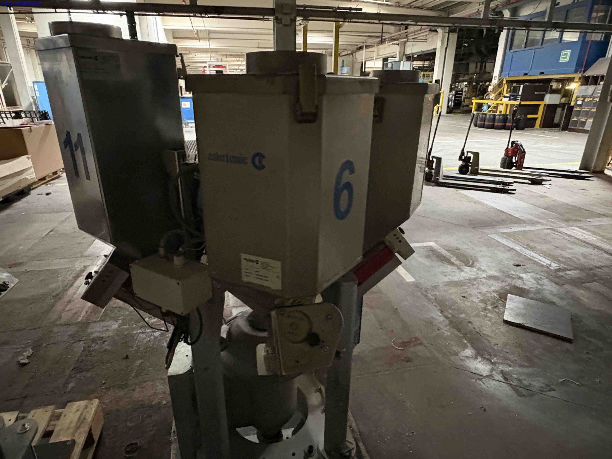 3 Gravimetric dosing and mixing systems Colortronic M20/M25 modules – foto 8 – kavel bij NetBid, Sint Baafs Vijve