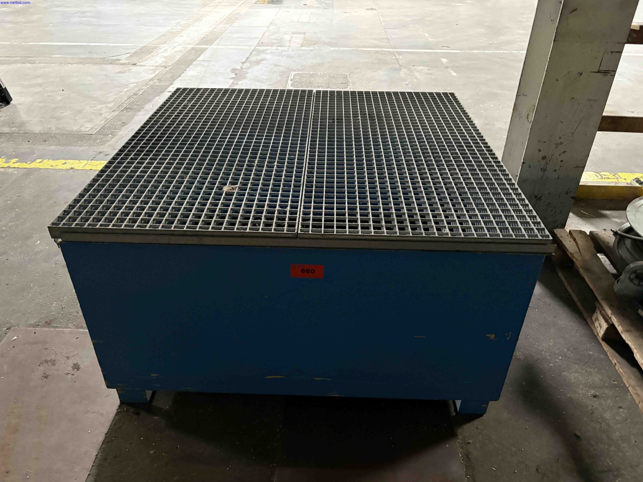 IBC bunded spill-containment pallet Vanas WSP-KTC-OS – foto 3 – kavel bij NetBid, Sint Baafs Vijve