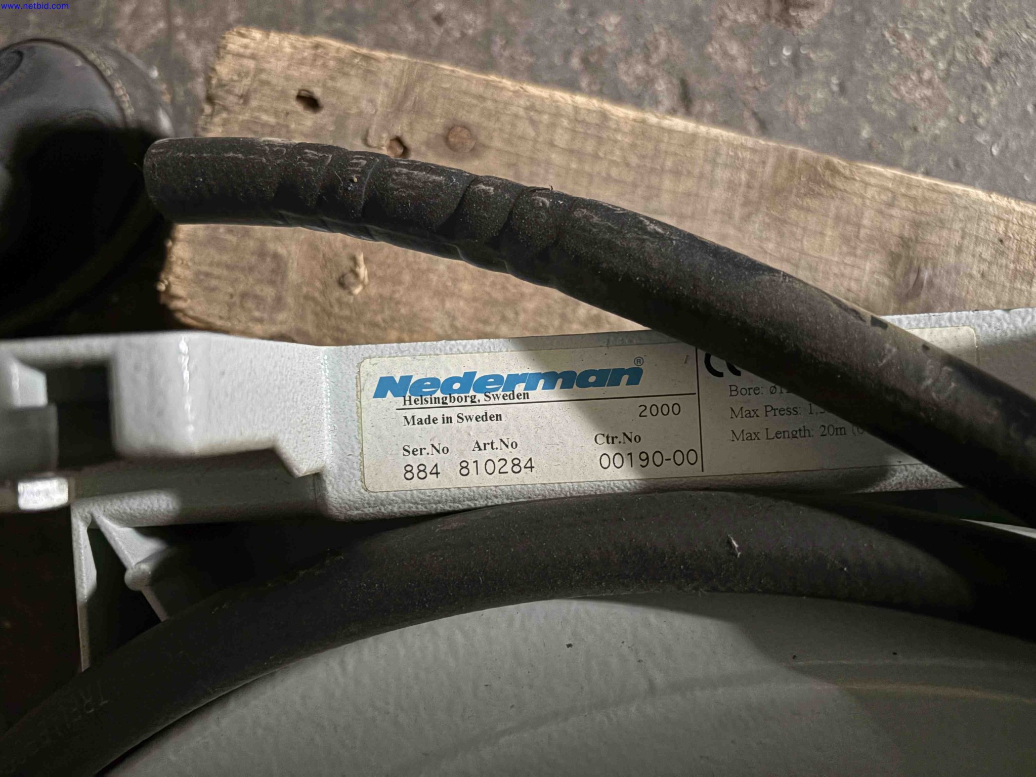 3 Compressed-air hose reels Nederman – foto 2 – kavel bij NetBid, Sint Baafs Vijve