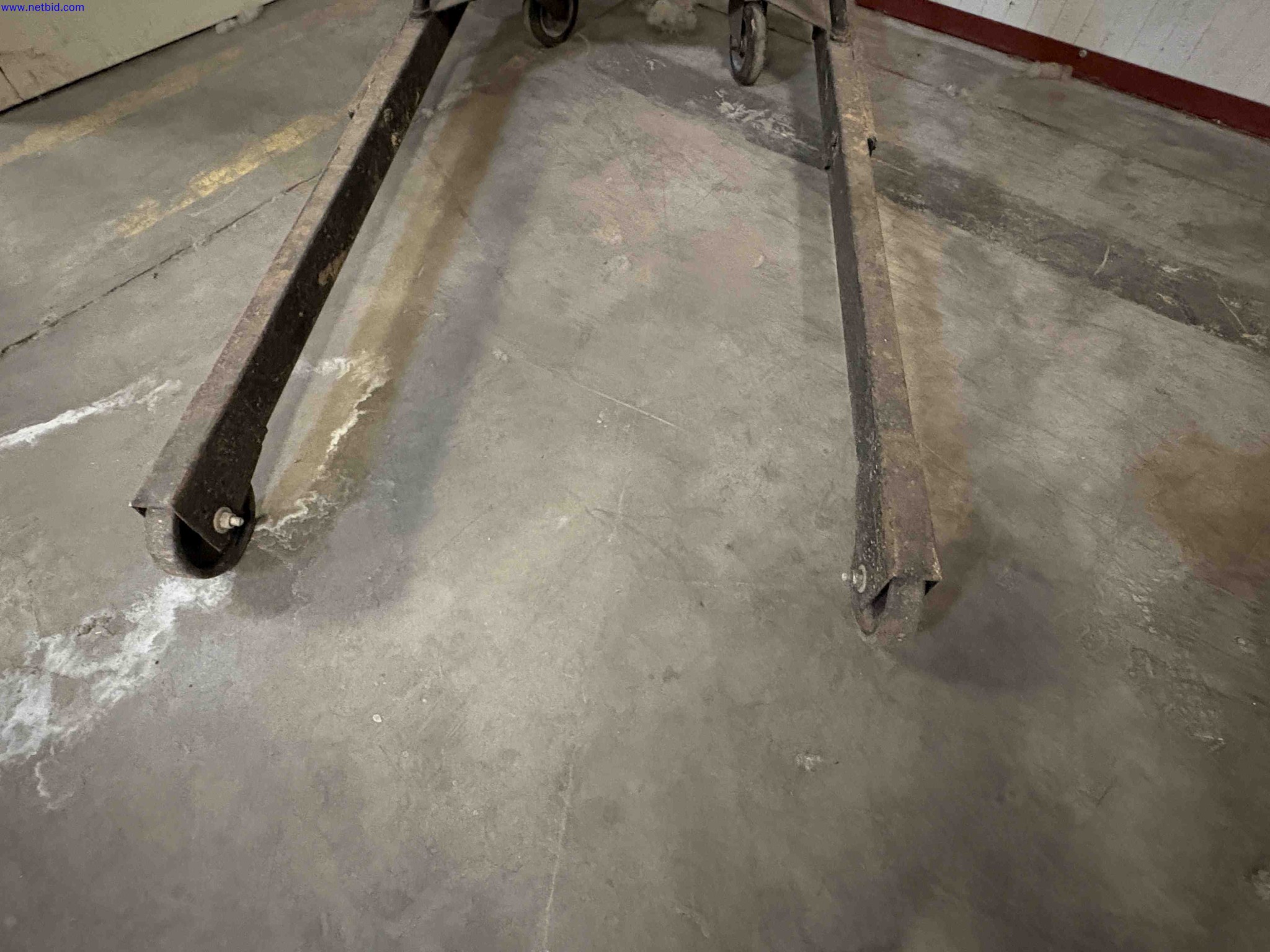 Hydraulic engine hoist Rema BTS – foto 3 – kavel bij NetBid, Sint Baafs Vijve