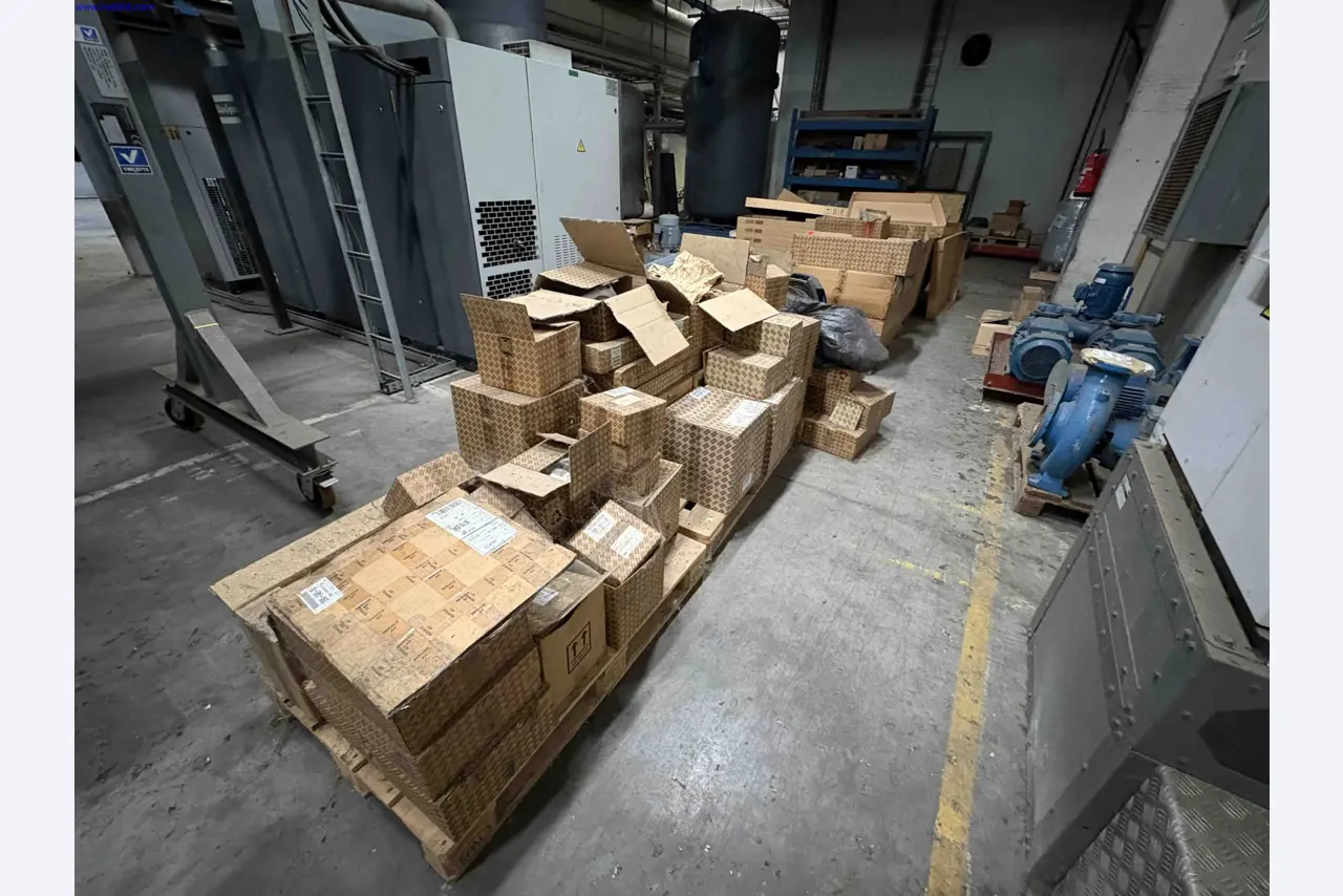 Uzavření závodu společnosti Balta Industries (Belgie) – výrobní závody výrobce koberců-1