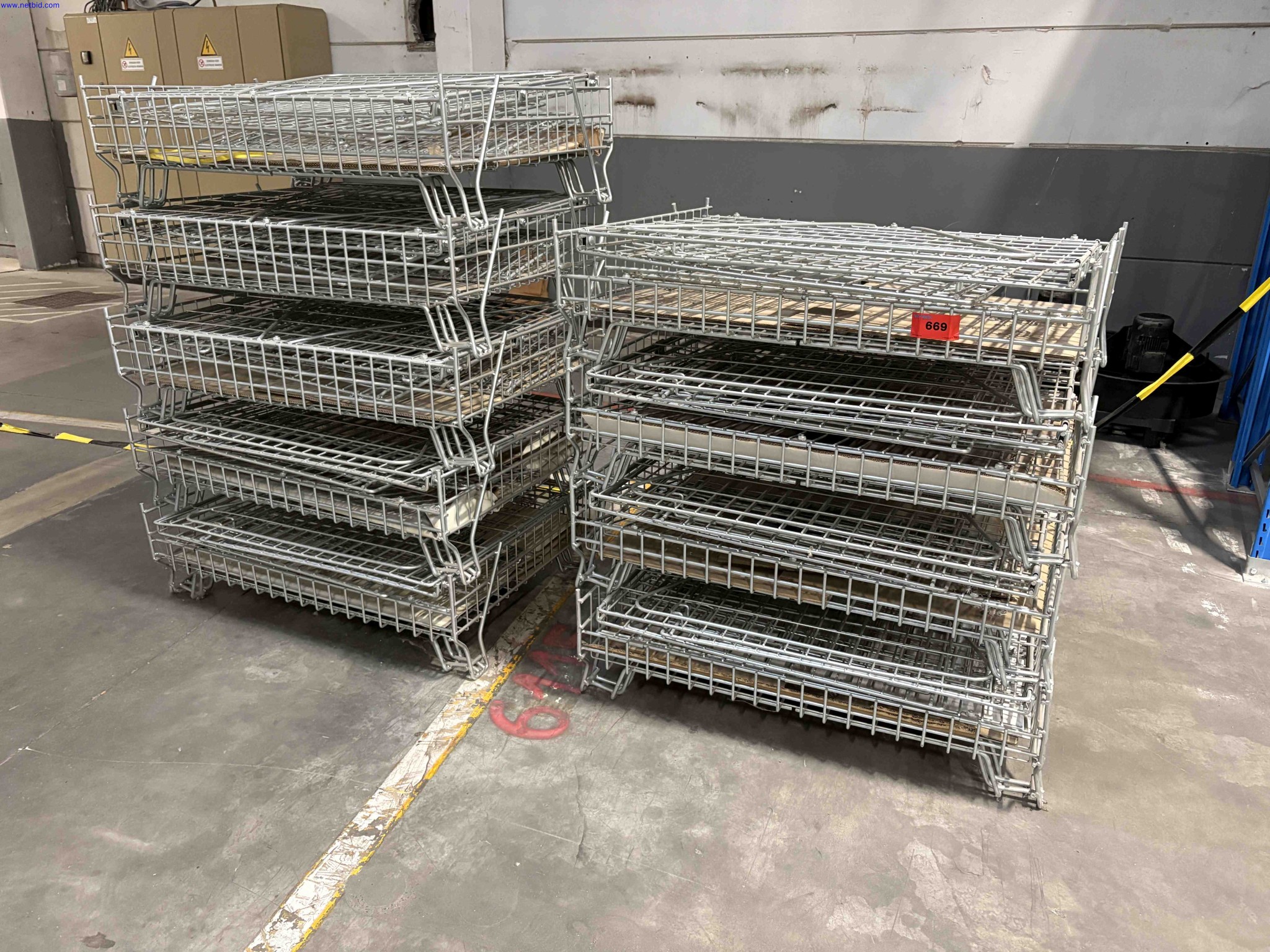 Uzavření závodu společnosti Balta Industries (Belgie) – výrobní závody výrobce koberců-1