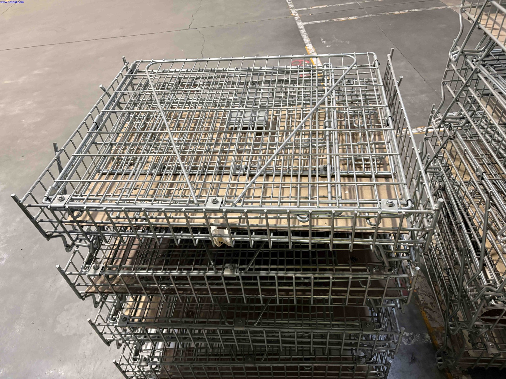 9 Wire-mesh pallet cages – foto 4 – kavel bij NetBid, Sint Baafs Vijve