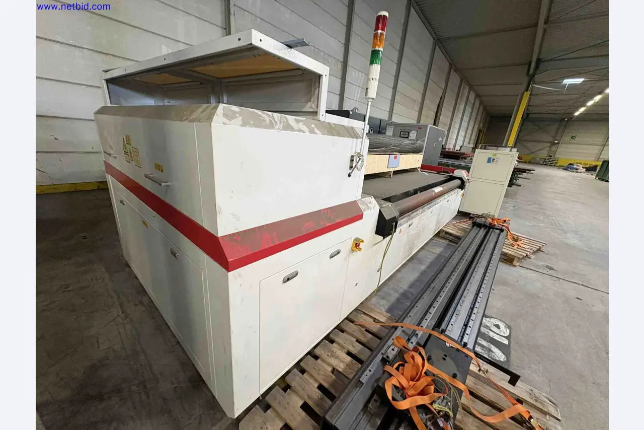 Uzavření závodu společnosti Balta Industries (Belgie) – výrobní závody výrobce koberců-4