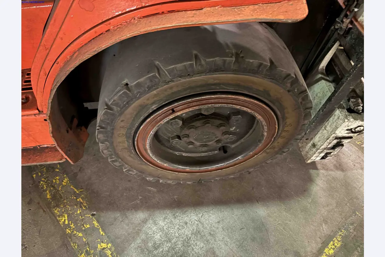 Uzavření závodu společnosti Balta Industries (Belgie) – výrobní závody výrobce koberců-12