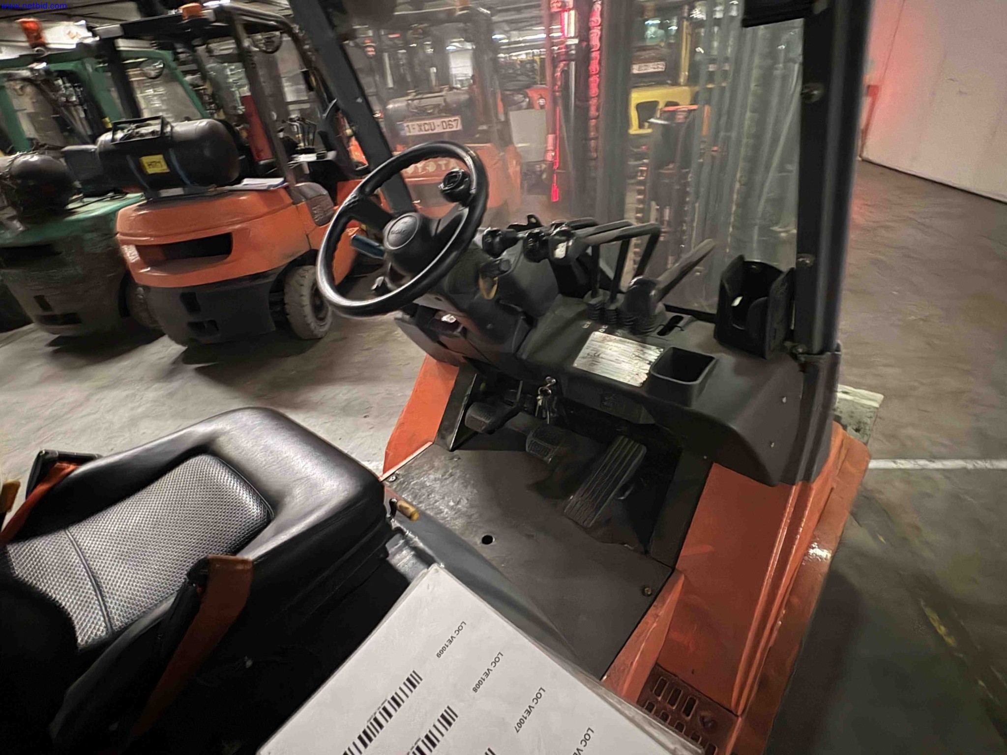 LPG counterbalance forklift truck Toyota 02-7FGF30 – foto 7 – kavel bij NetBid, Sint Baafs Vijve
