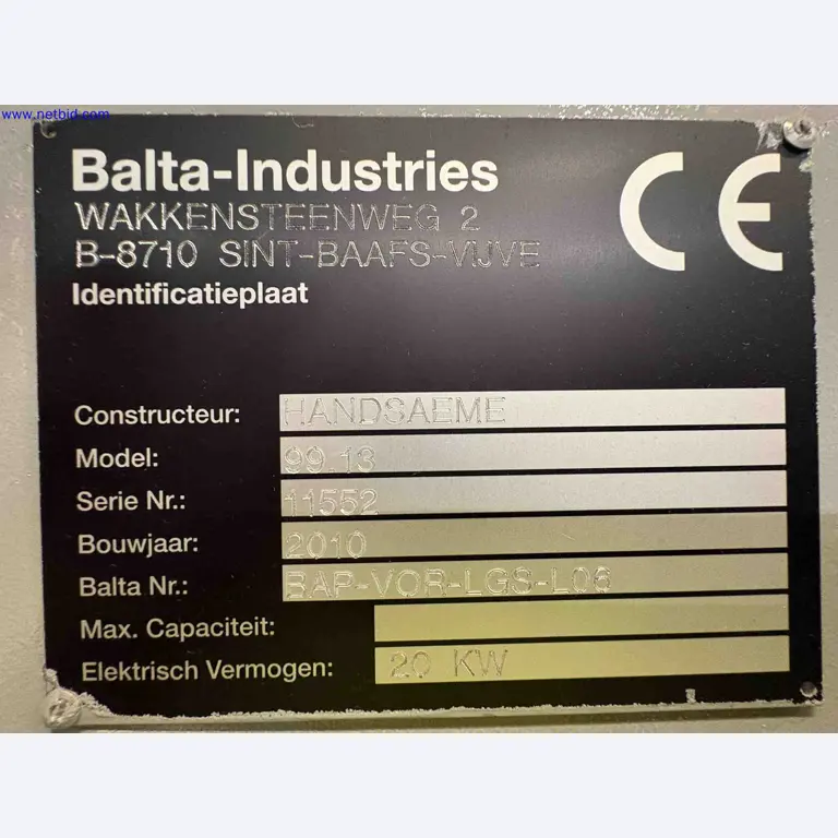 Uzavření závodu společnosti Balta Industries (Belgie) – výrobní závody výrobce koberců-15