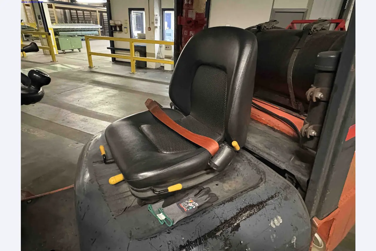 Uzavření závodu společnosti Balta Industries (Belgie) – výrobní závody výrobce koberců-11