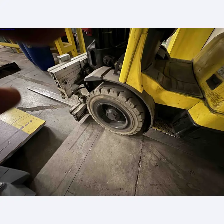 Uzavření závodu společnosti Balta Industries (Belgie) – výrobní závody výrobce koberců-5