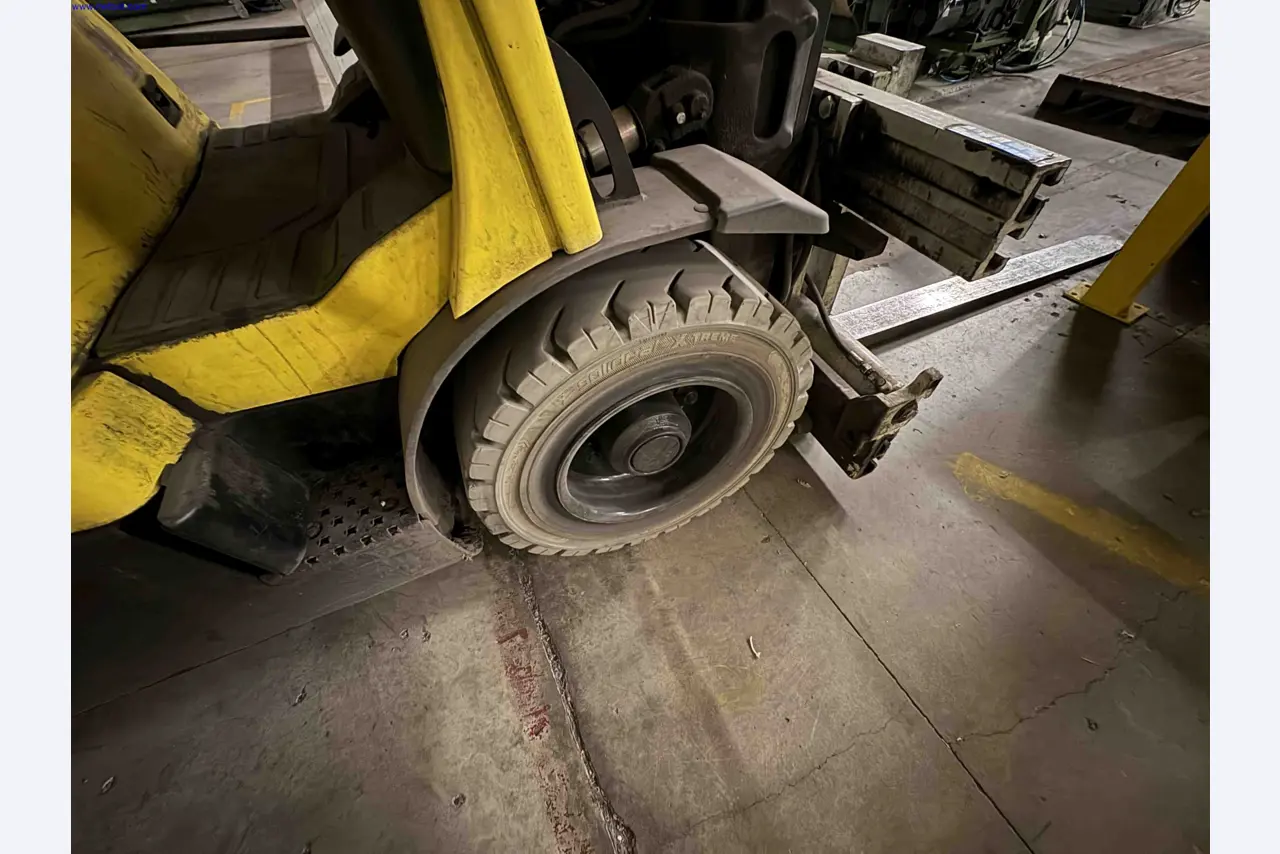 Uzavření závodu společnosti Balta Industries (Belgie) – výrobní závody výrobce koberců-9