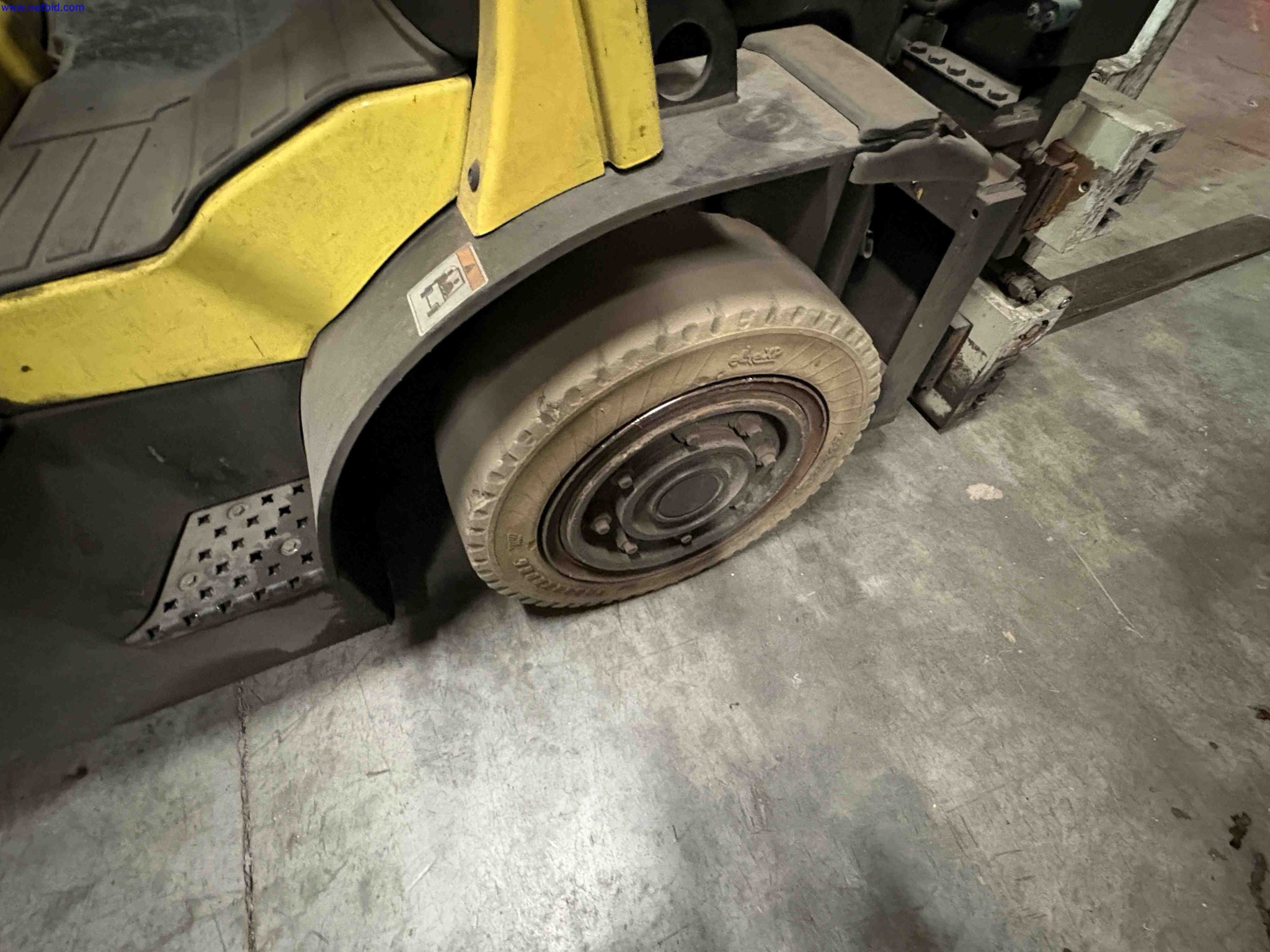 LPG counterbalance forklift truck Hyster H4.0FT6 – foto 9 – kavel bij NetBid, Sint Baafs Vijve