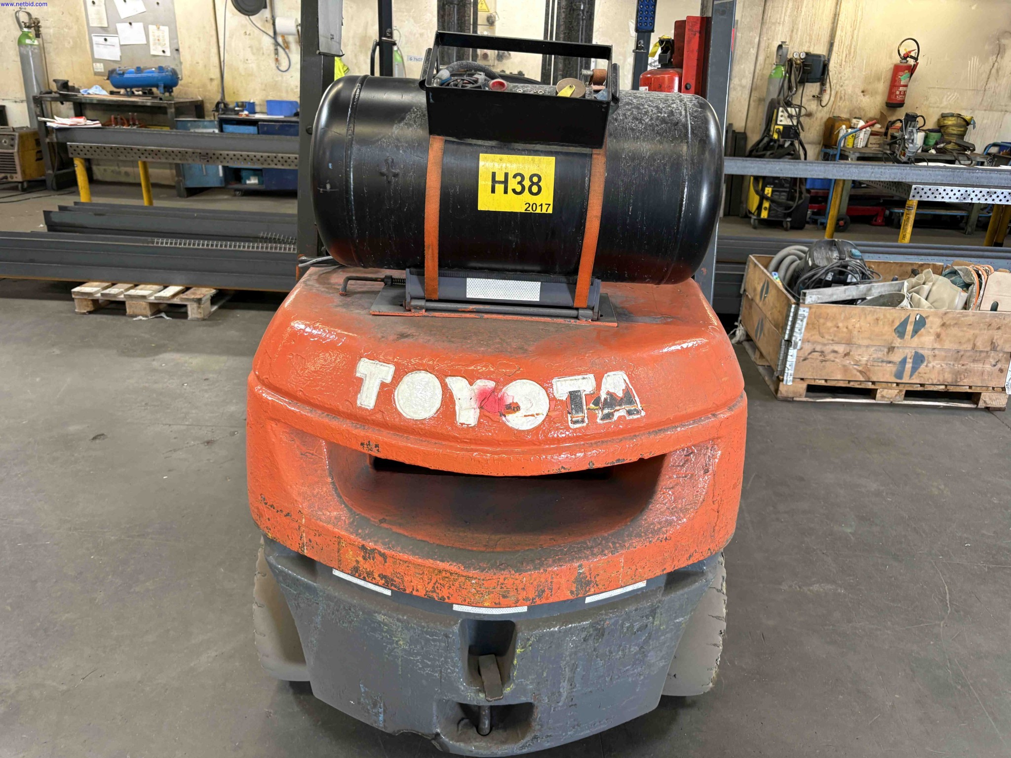 LPG counterbalance forklift truck Toyota 02-7FGF30 – foto 16 – kavel bij NetBid, Sint Baafs Vijve