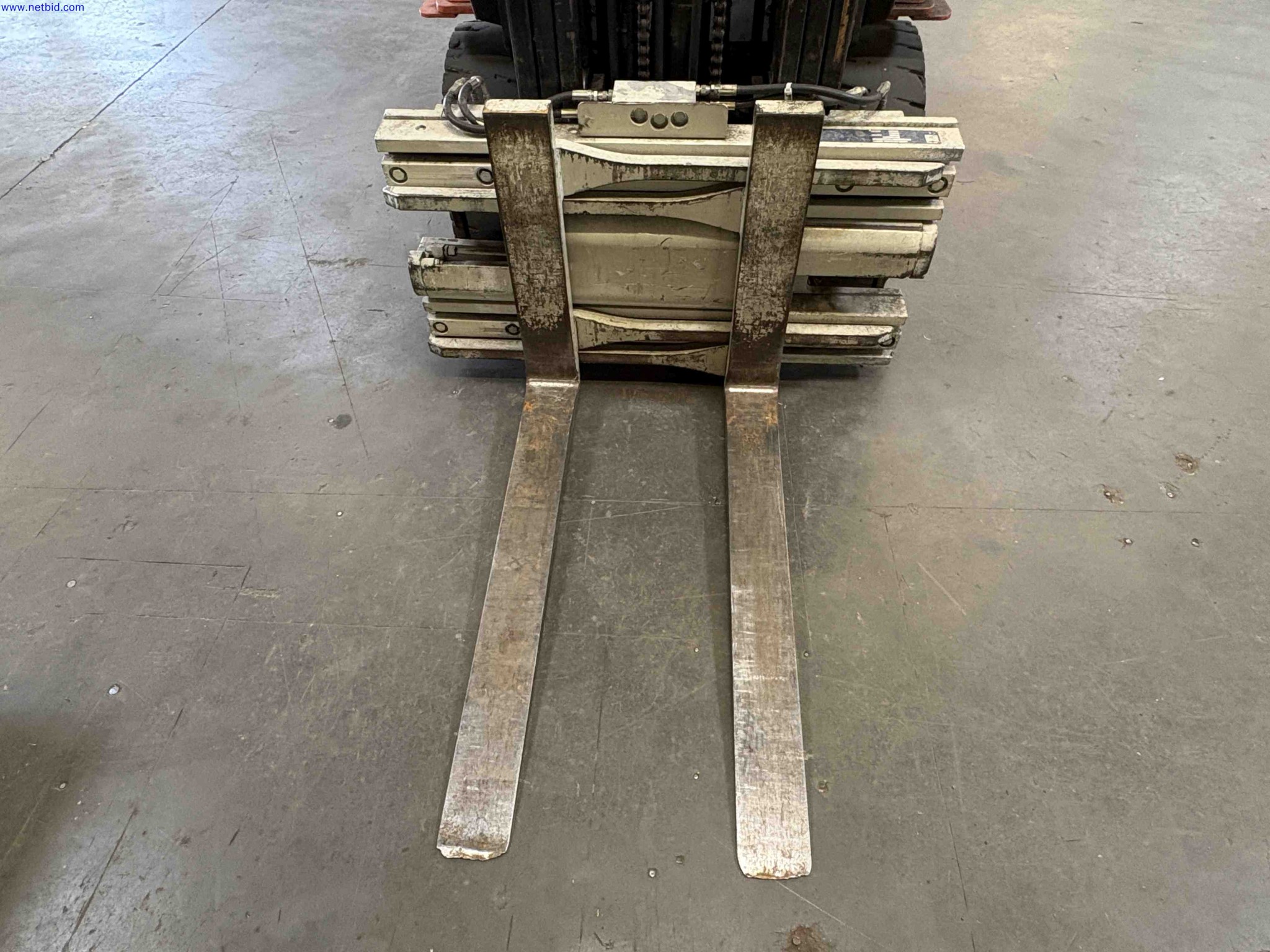 LPG counterbalance forklift truck Toyota 02-7FGF30 – foto 6 – kavel bij NetBid, Sint Baafs Vijve