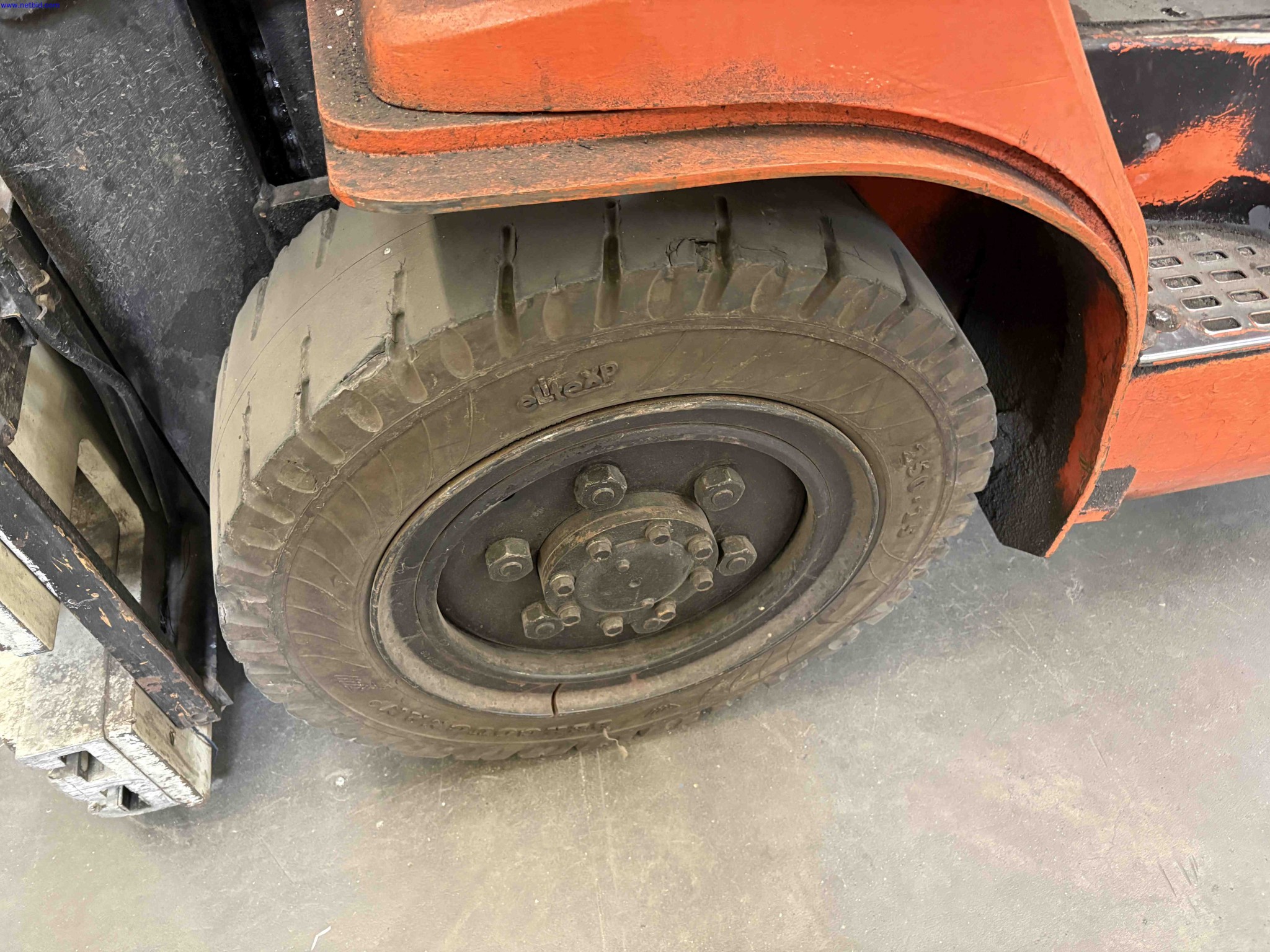 LPG counterbalance forklift truck Toyota 02-7FGF30 – foto 7 – kavel bij NetBid, Sint Baafs Vijve