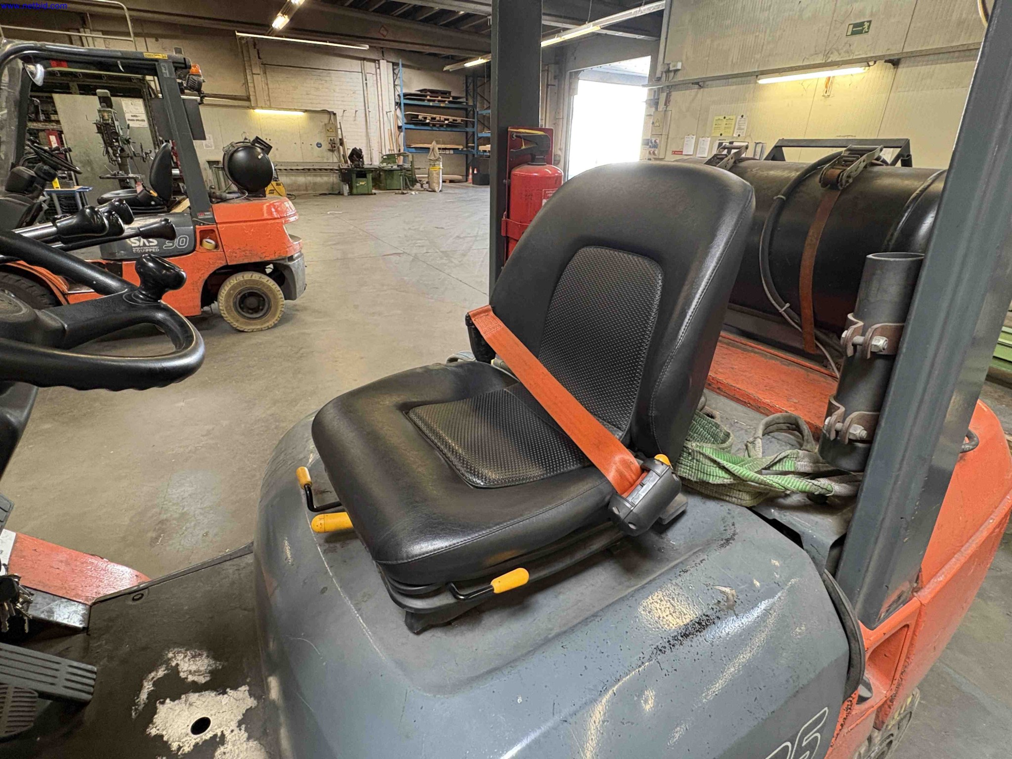 LPG counterbalance forklift truck Toyota 02-7FGF35 – foto 11 – kavel bij NetBid, Sint Baafs Vijve