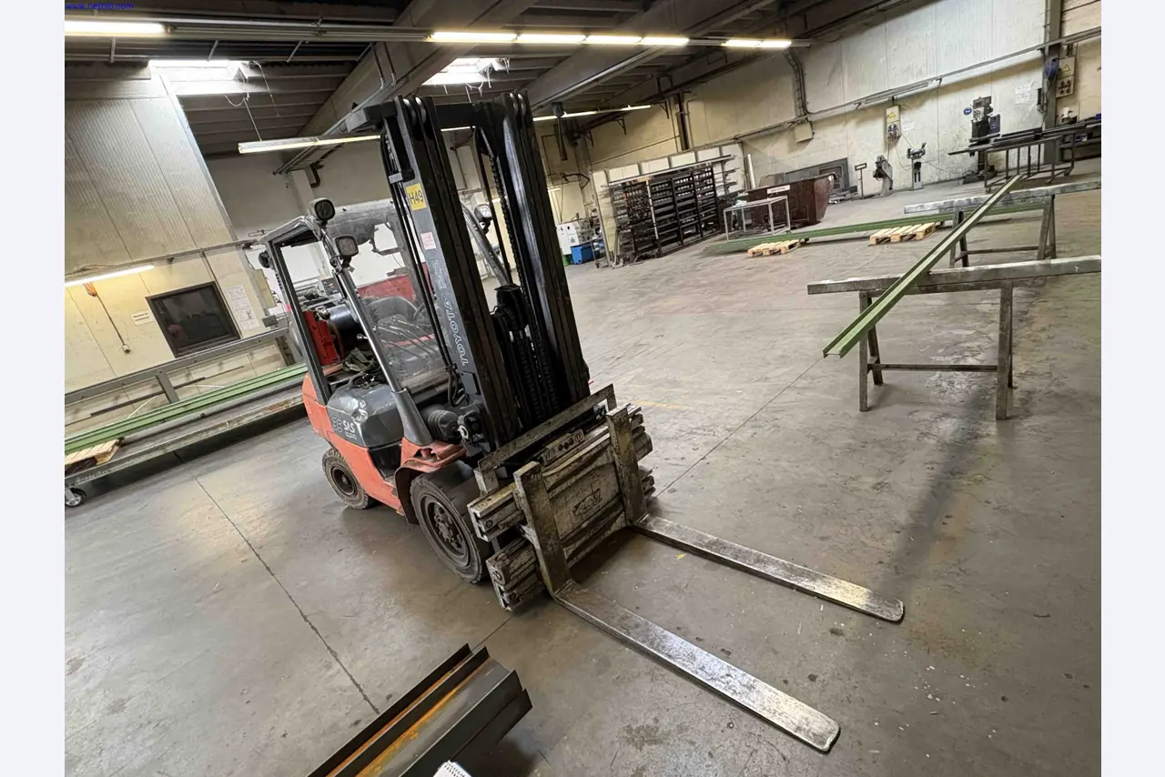 Uzavření závodu společnosti Balta Industries (Belgie) – výrobní závody výrobce koberců-1