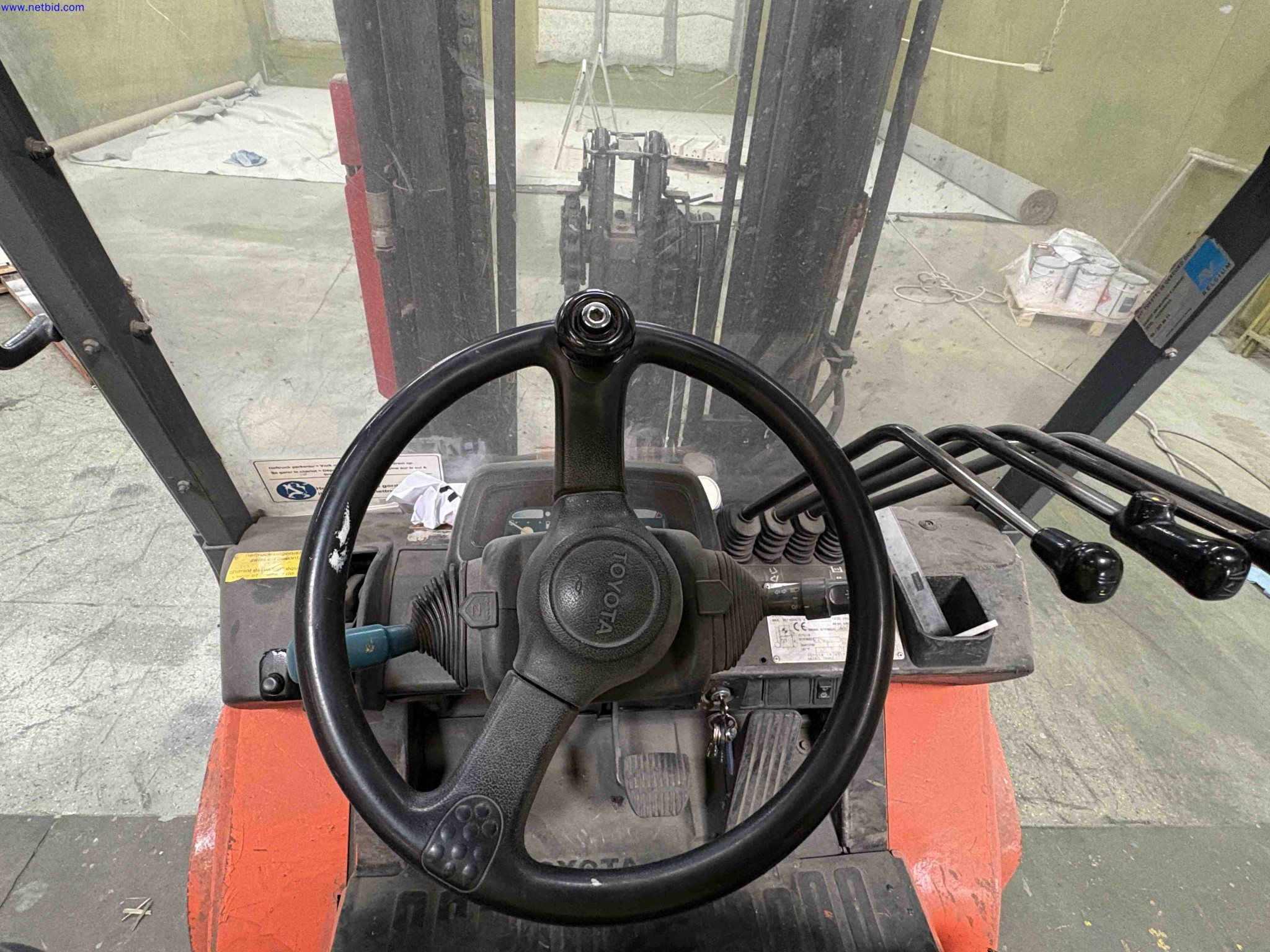 LPG counterbalance forklift truck Toyota 02-7FGF30 – foto 13 – kavel bij NetBid, Sint Baafs Vijve